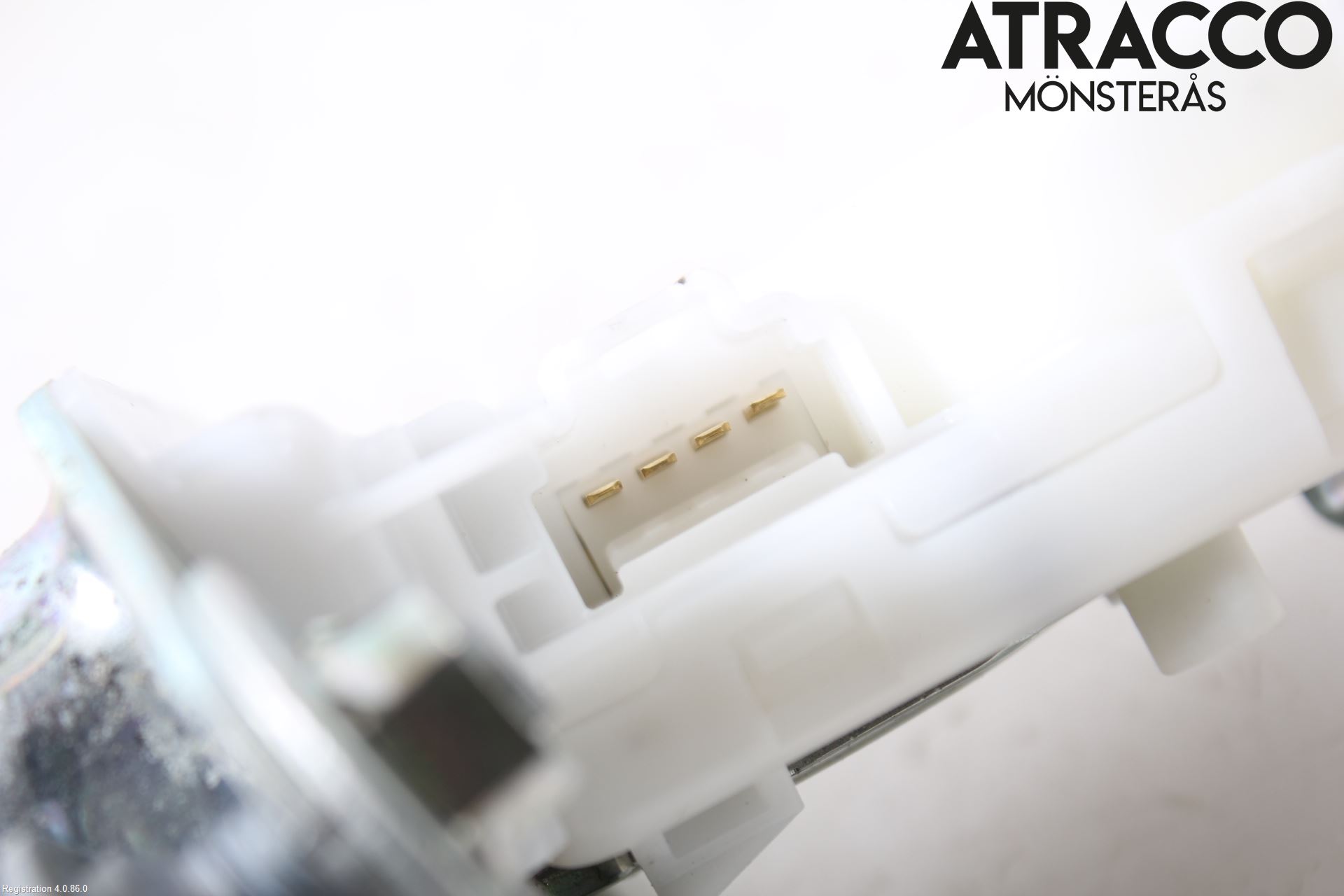 Subaru OUTBACK 10-15 Låskista Baklucka