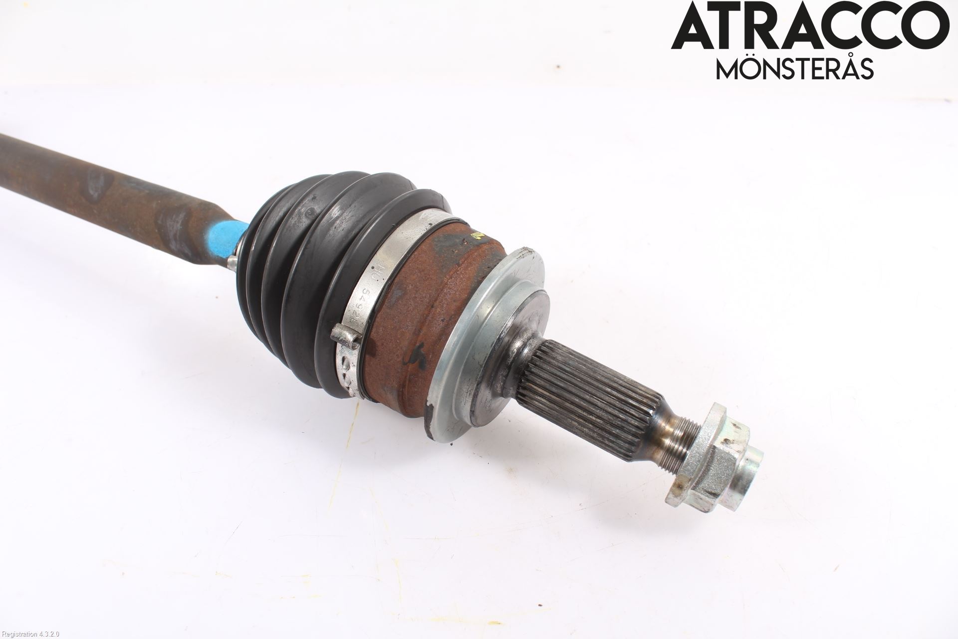 Mitsubishi ECLIPS CROSS Drivaxel Fram Höger