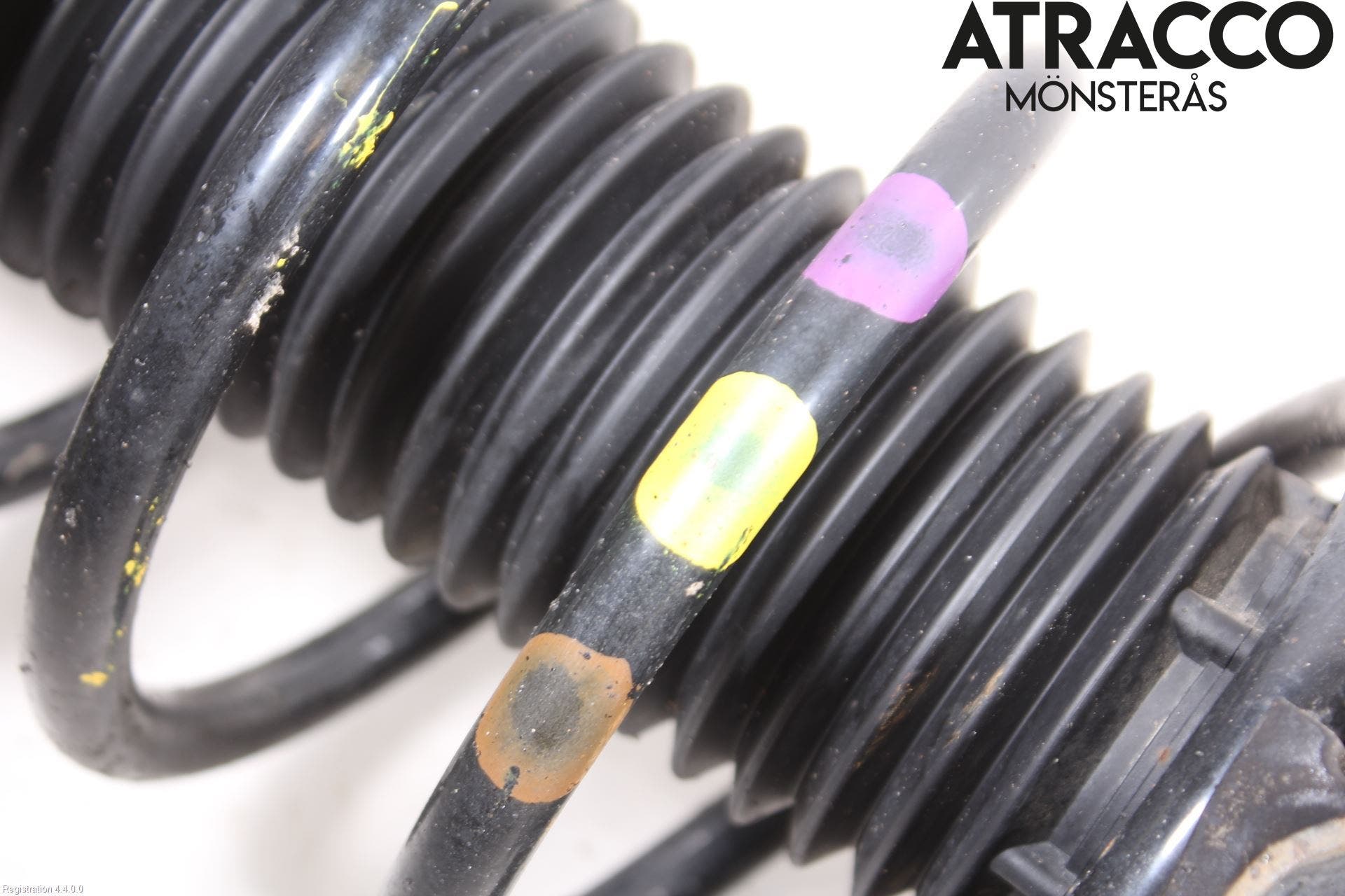 Ford FOCUS 15-18 Fjäderben Fram Höger