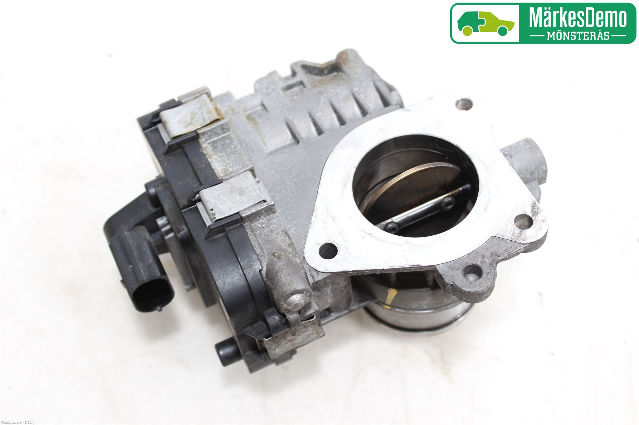 Saab 9-5     06-10 Injspjällhus