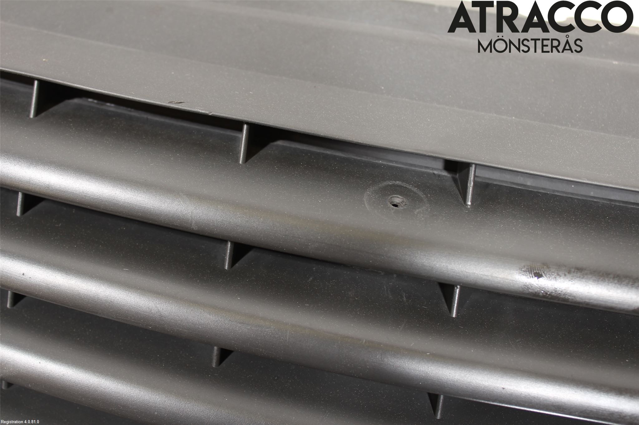 Ford KUGA 08-12 Grill Komp