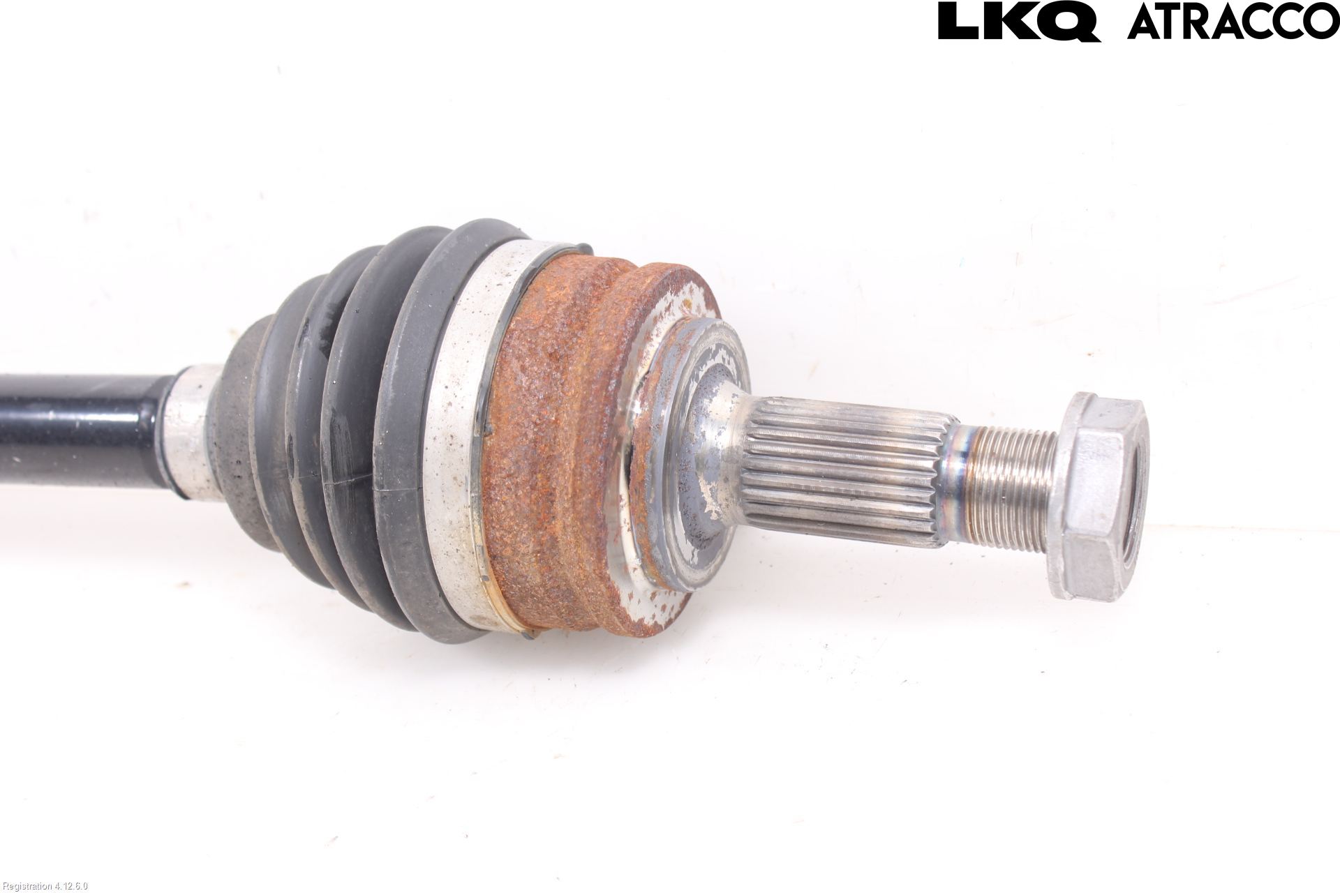 Peugeot 2008/E-2008 20- Drivaxel Fram Höger