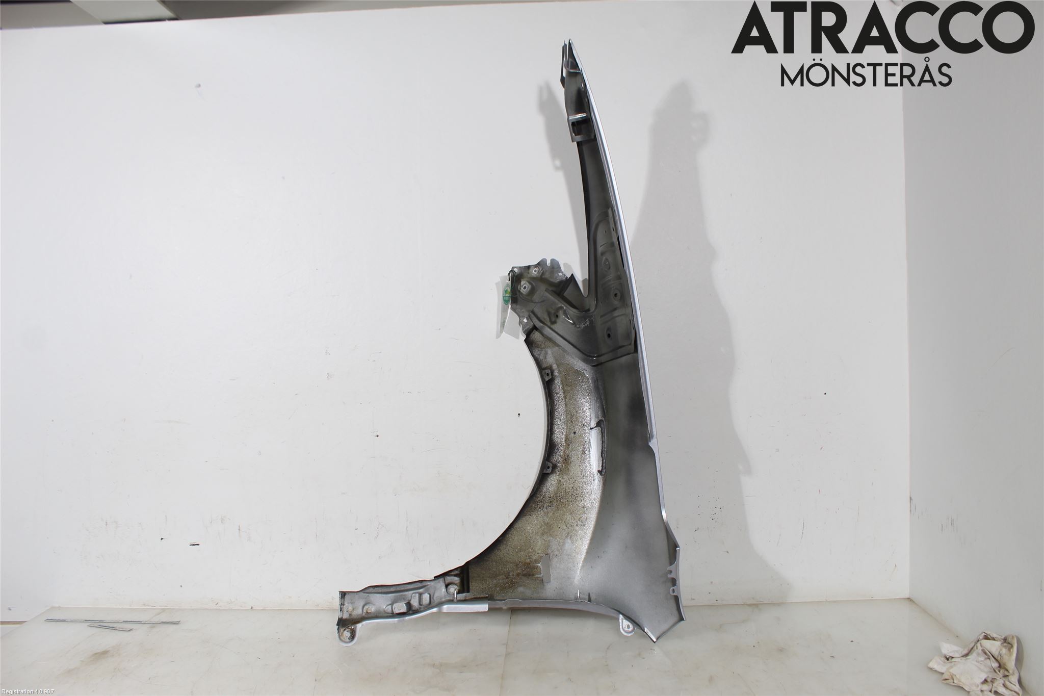 Mazda 6 08-13 Skärm Fram Höger