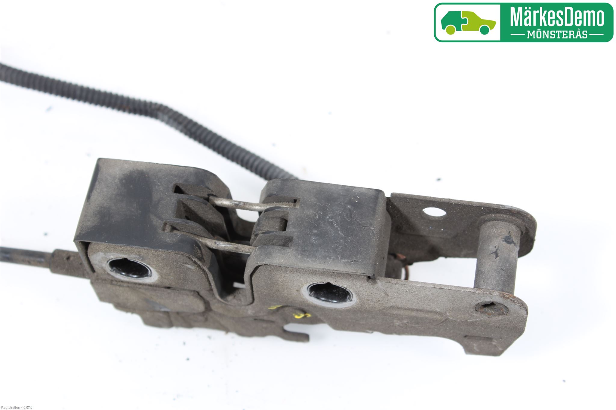 Volkswagen VW GOLF V 04-09 Huvlås