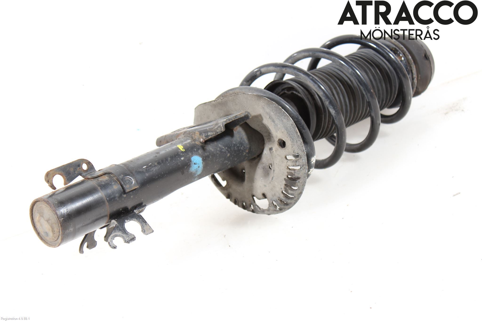 Volkswagen VW POLO 10-17 Fjäderben Fram Höger