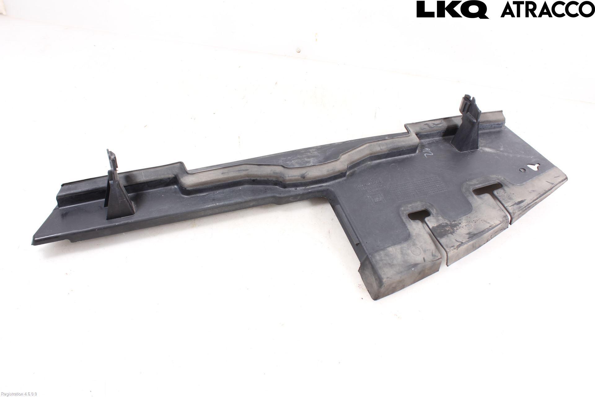 Opel INSIGNIA 09-16 Deflektor Plåt-Plast Kylning
