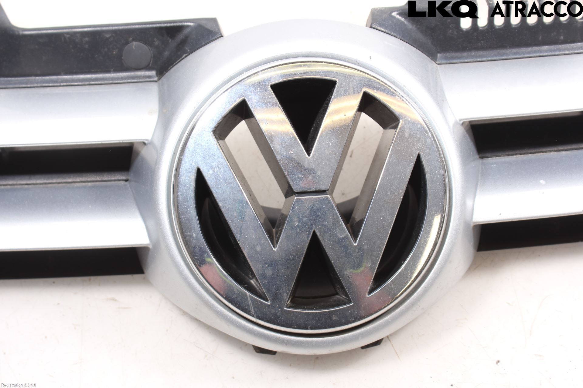Volkswagen VW GOLF V 04-09 Grill Komp