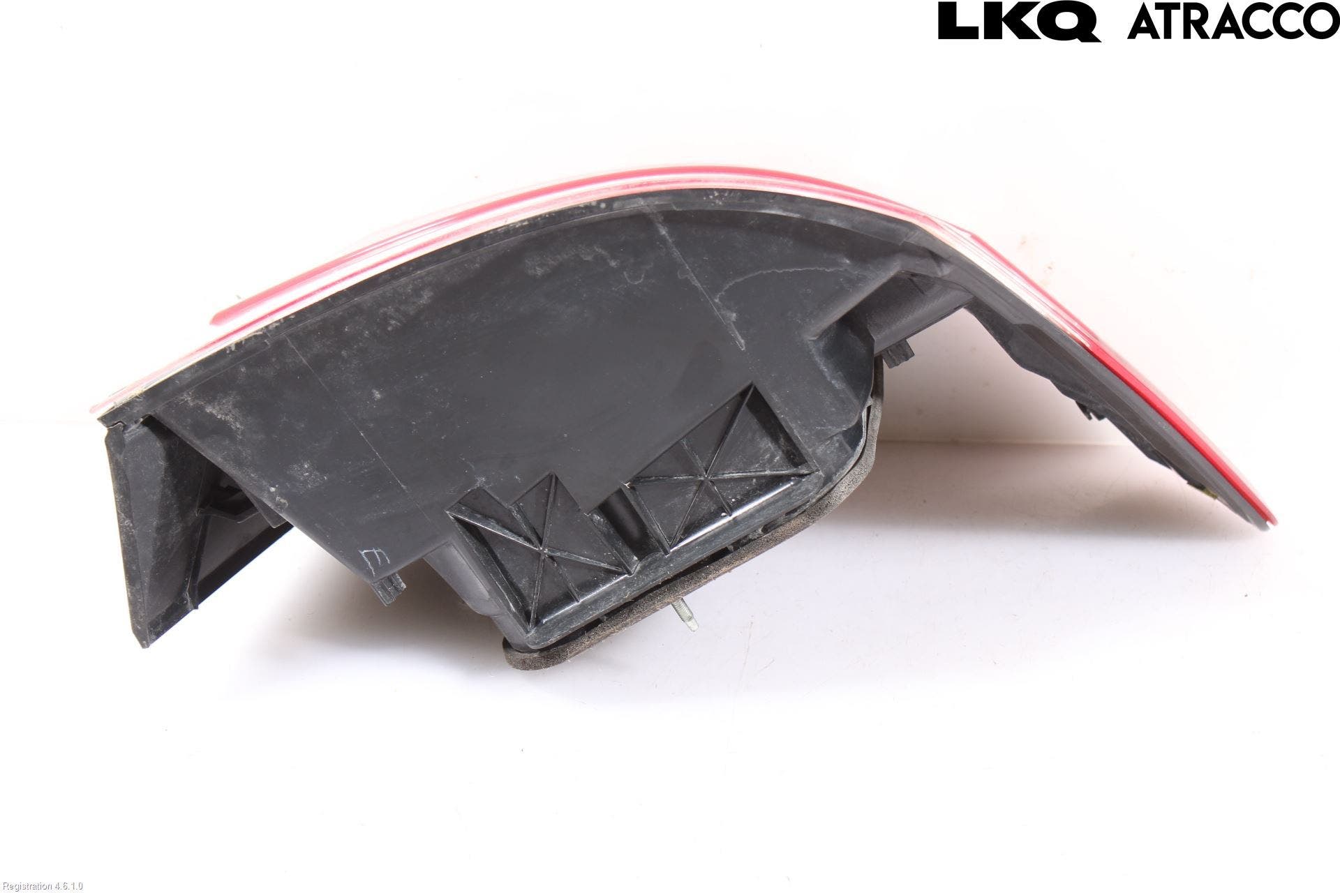 Subaru LEGACY 10-14 Bakljus Höger