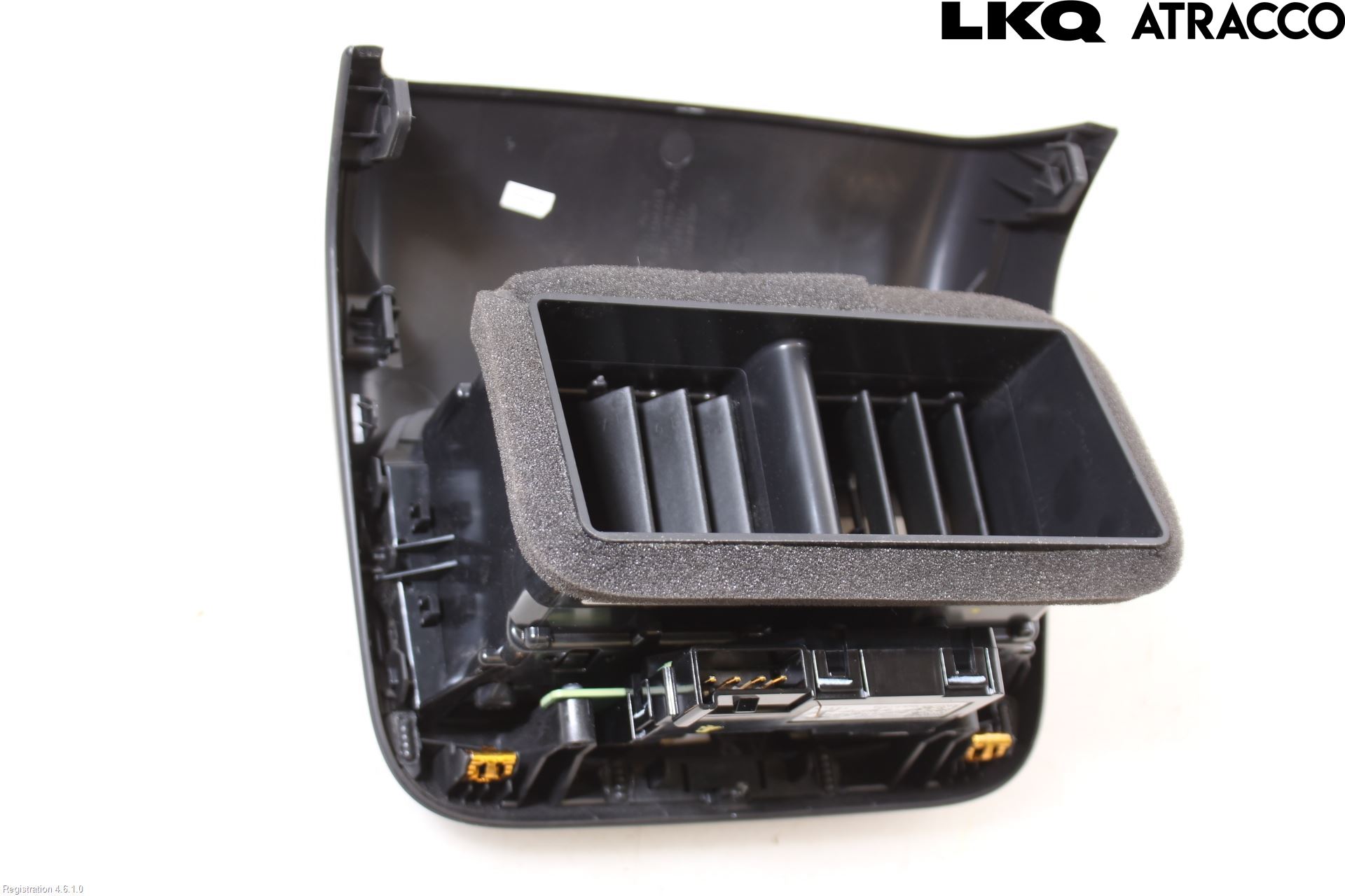 Tesla MODEL Y 21- Defrosterkanal-Munstycke