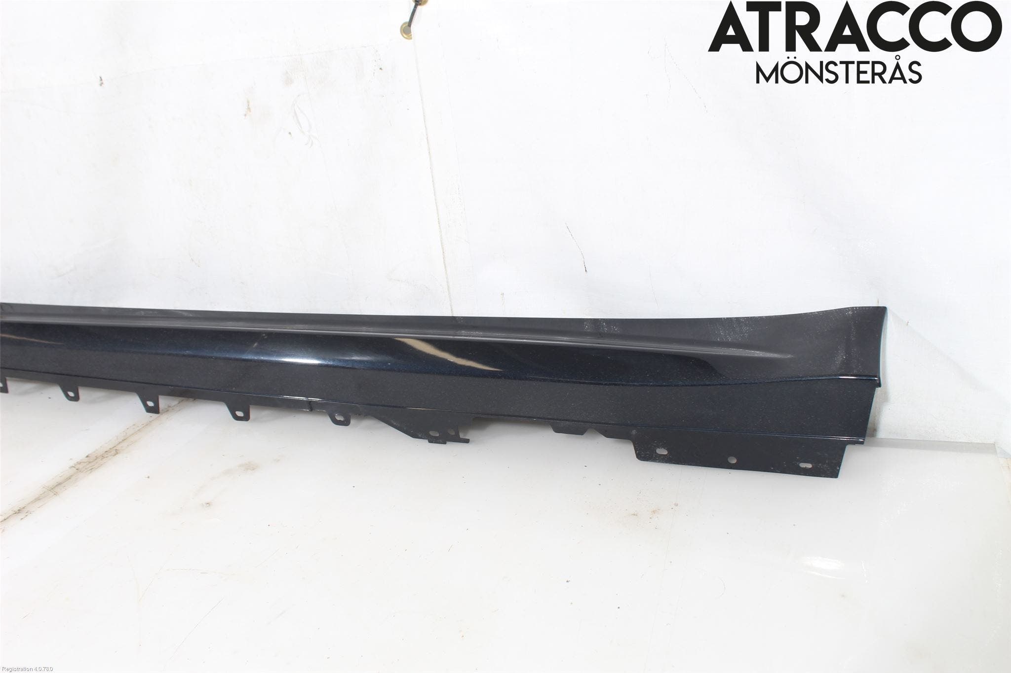 BMW 4 F32/F33/F82/F83 13-20 Sidokjol Vä