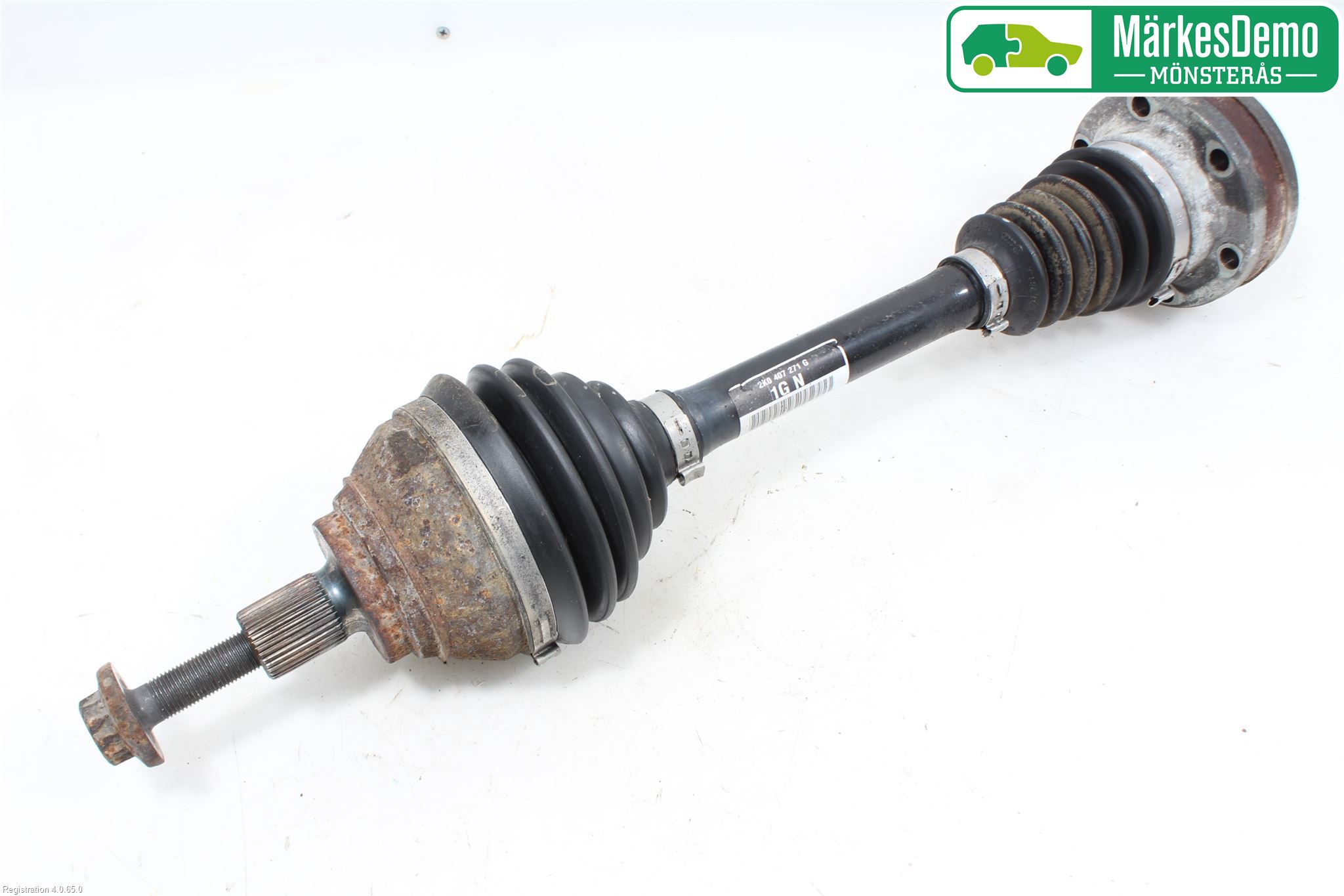 Volkswagen VW CADDY 11-15 Drivaxel Fram Vänster