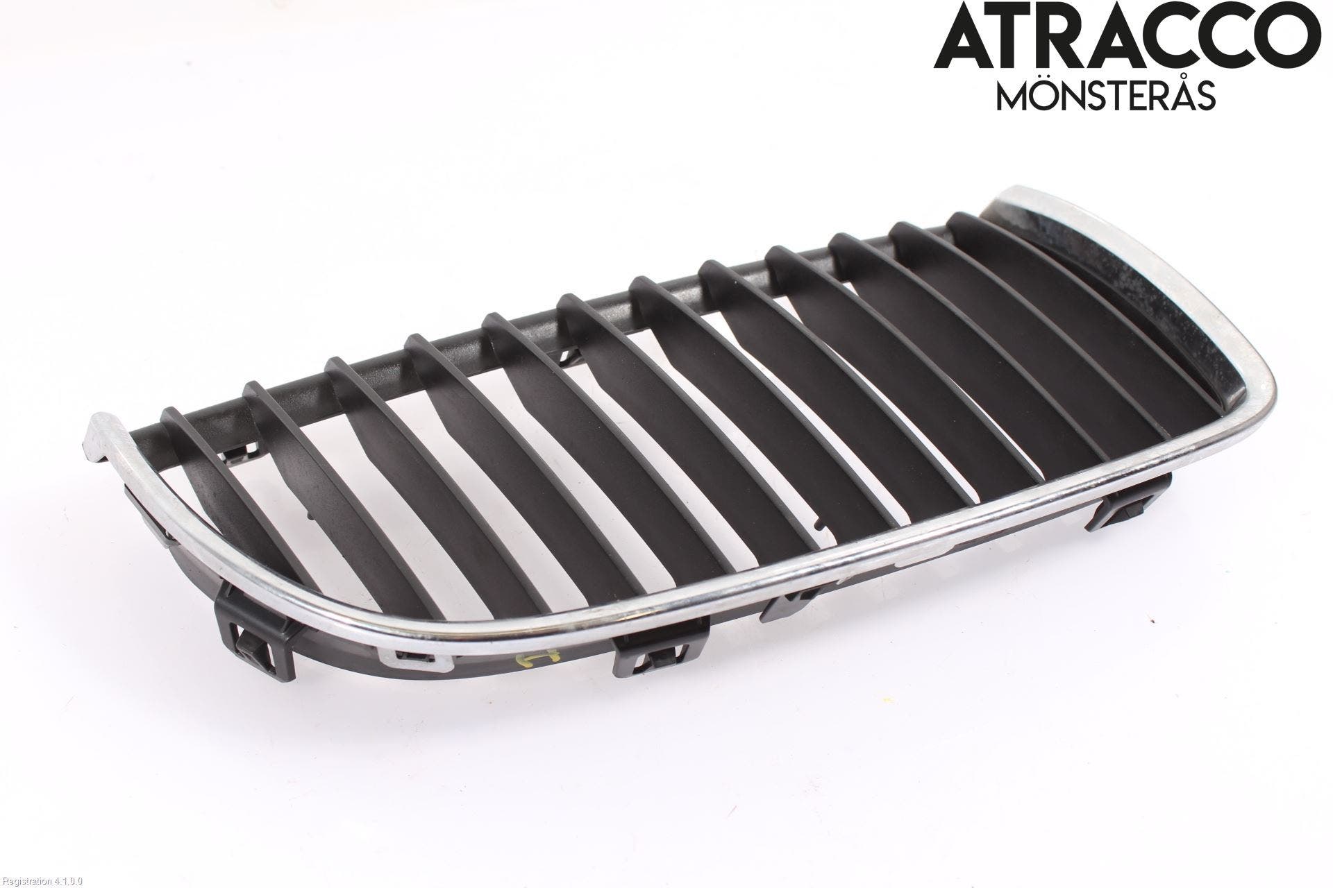 BMW 3 E90/91 SED/TOU 05-12 Grilldel Höger