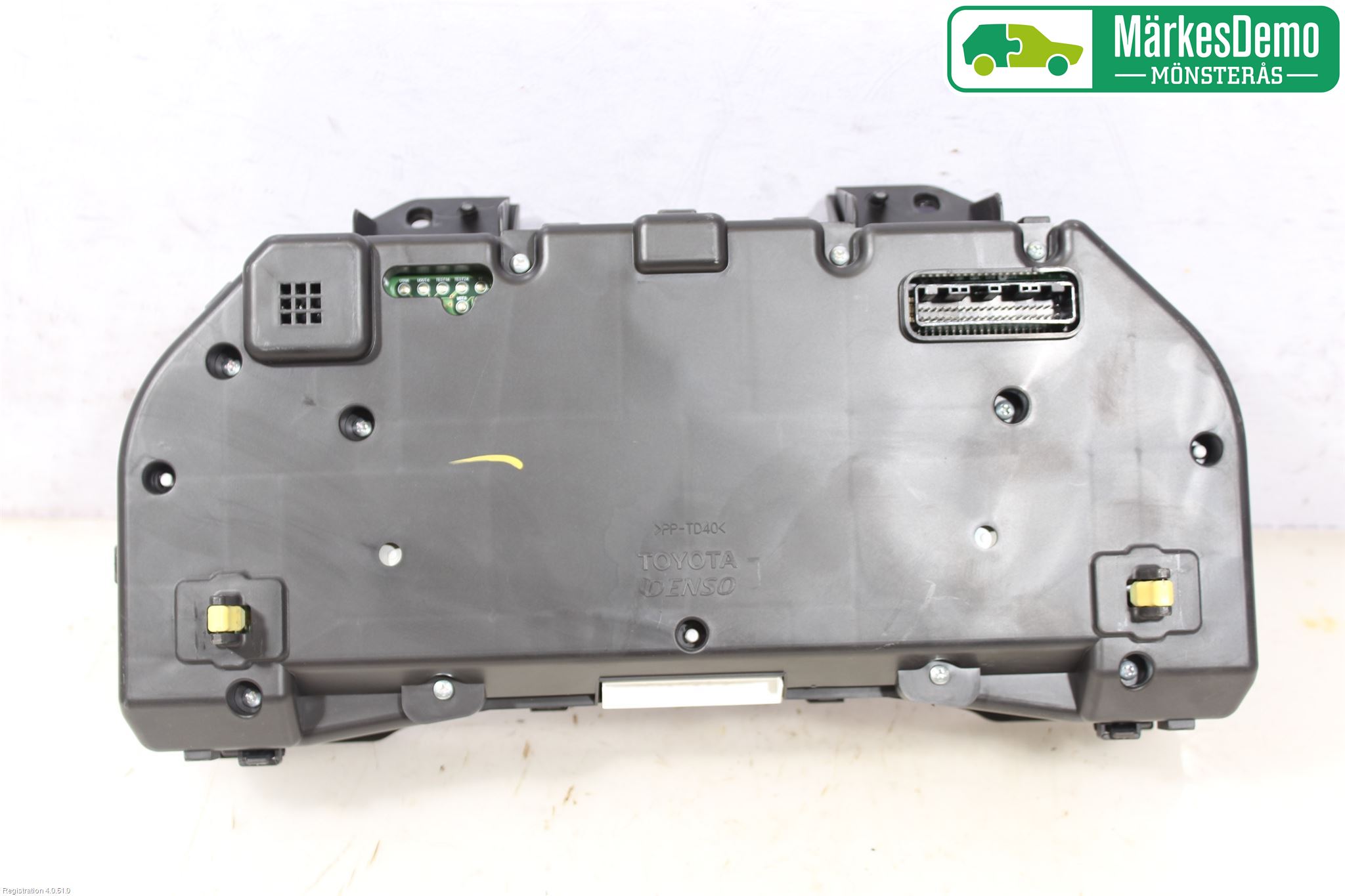 Toyota AVENSIS 09-15 Instrument Komb