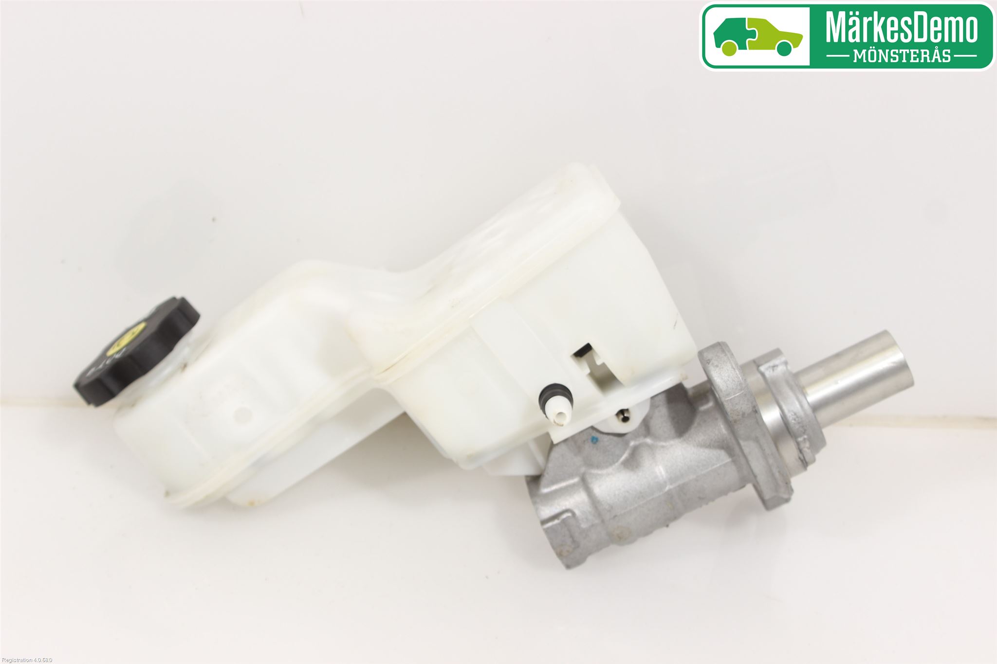 Opel INSIGNIA 17- Broms Huvudcylinder