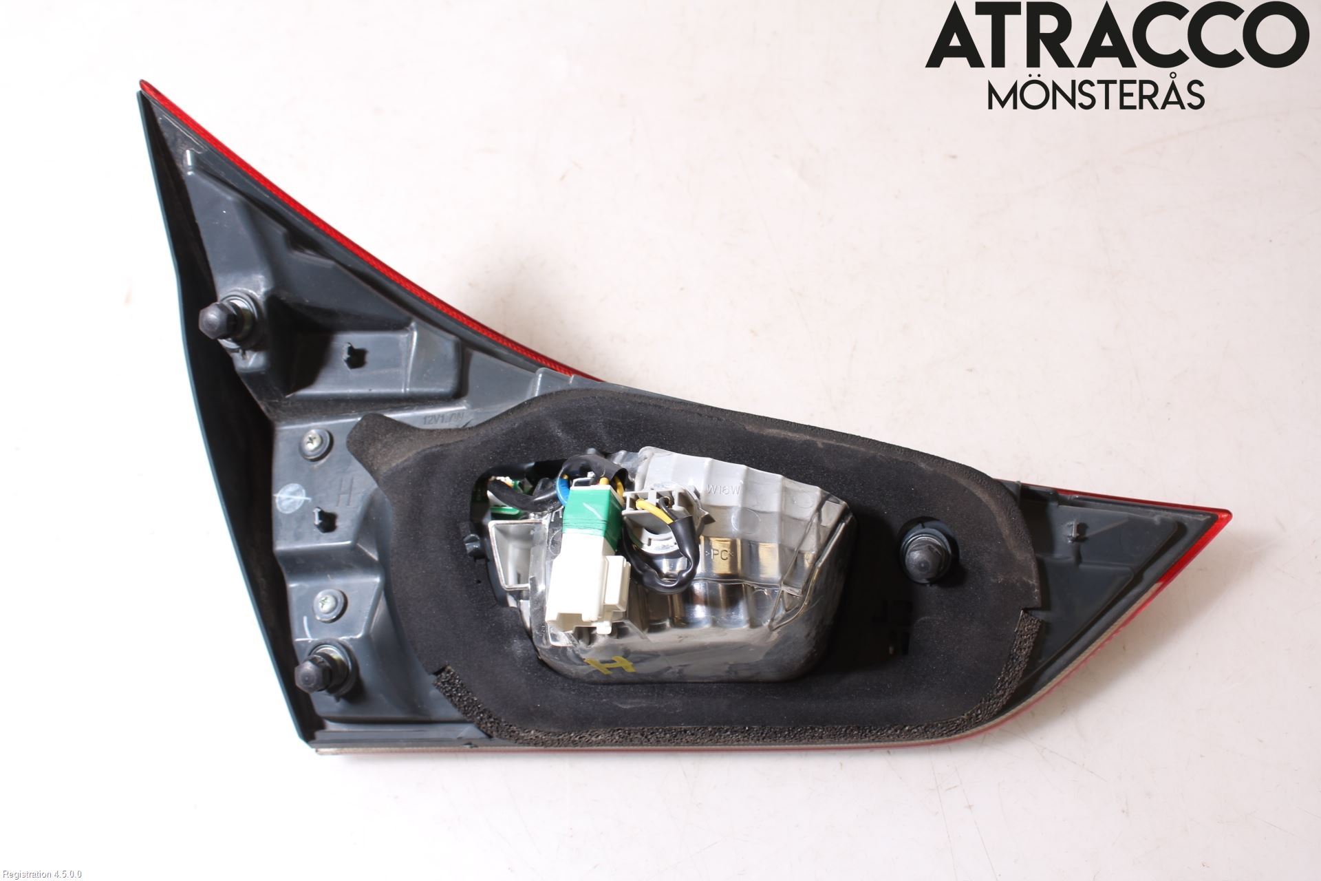 Toyota AURIS 13-19 Bakljus Lucka Hö