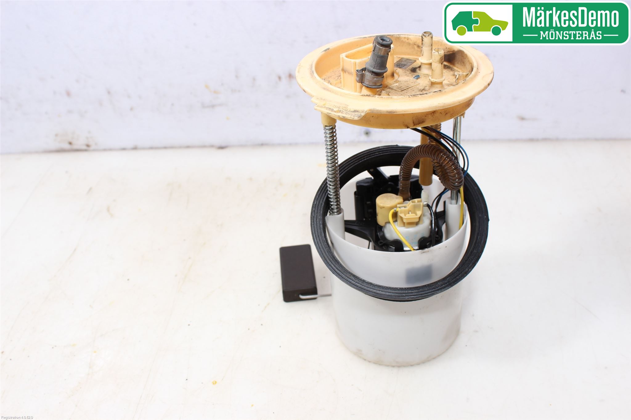 Volkswagen VW GOLF VI 09-13 Bränslepump El