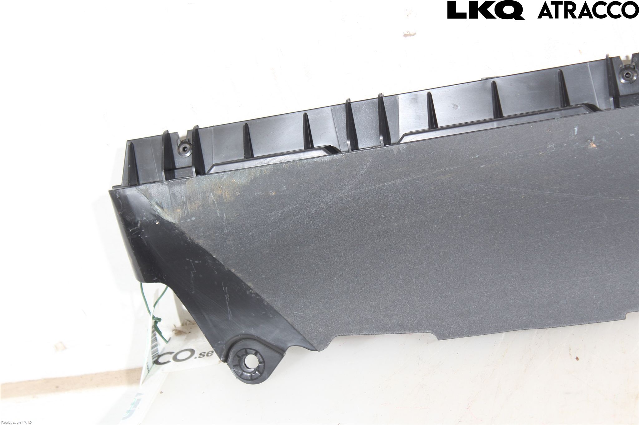 Tesla MODEL Y 21- Sidokjol Vä