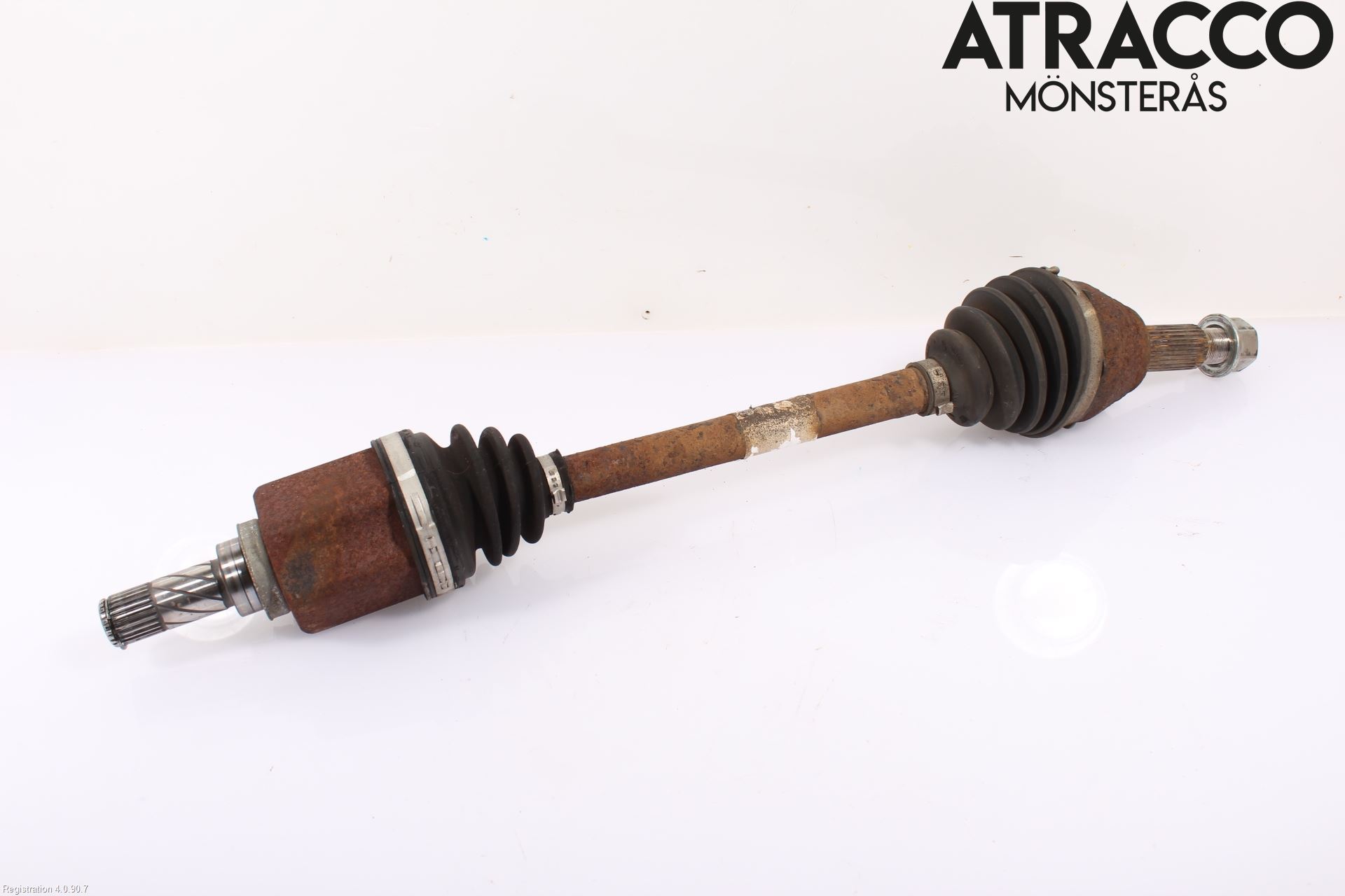 Nissan JUKE 14-19 Drivaxel Fram Vänster