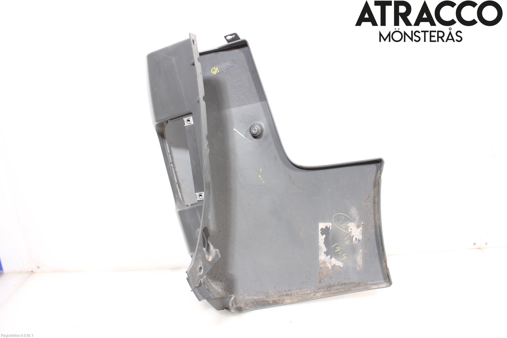 Opel VIVARO 01-14 Stötfångardel Bak Vä