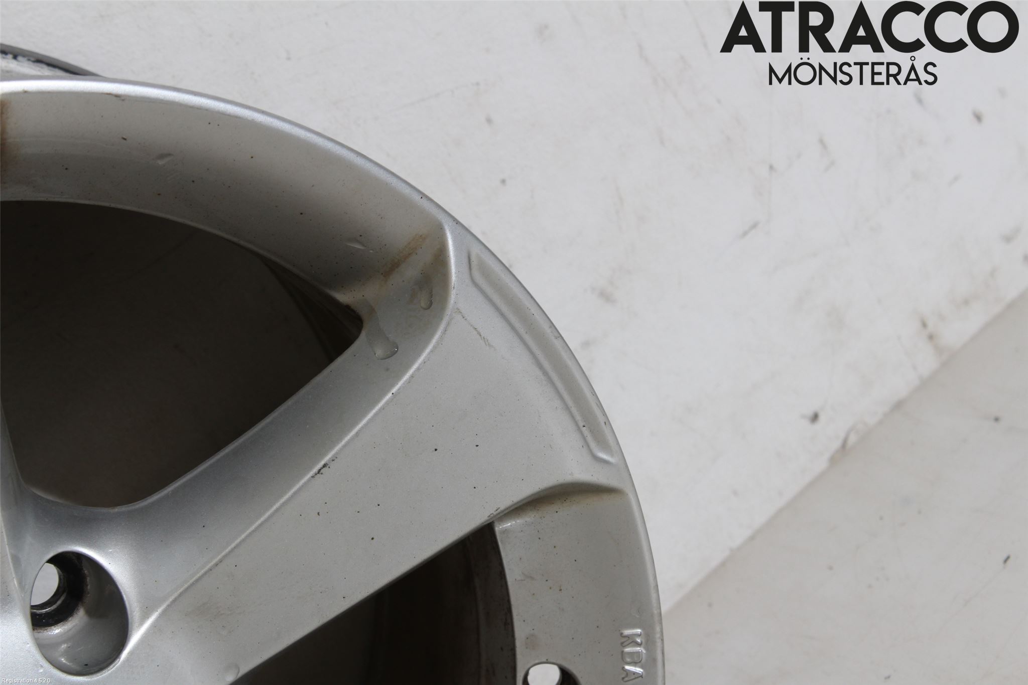 Volkswagen VW TOURAN 10-15 Fälg Aluminium