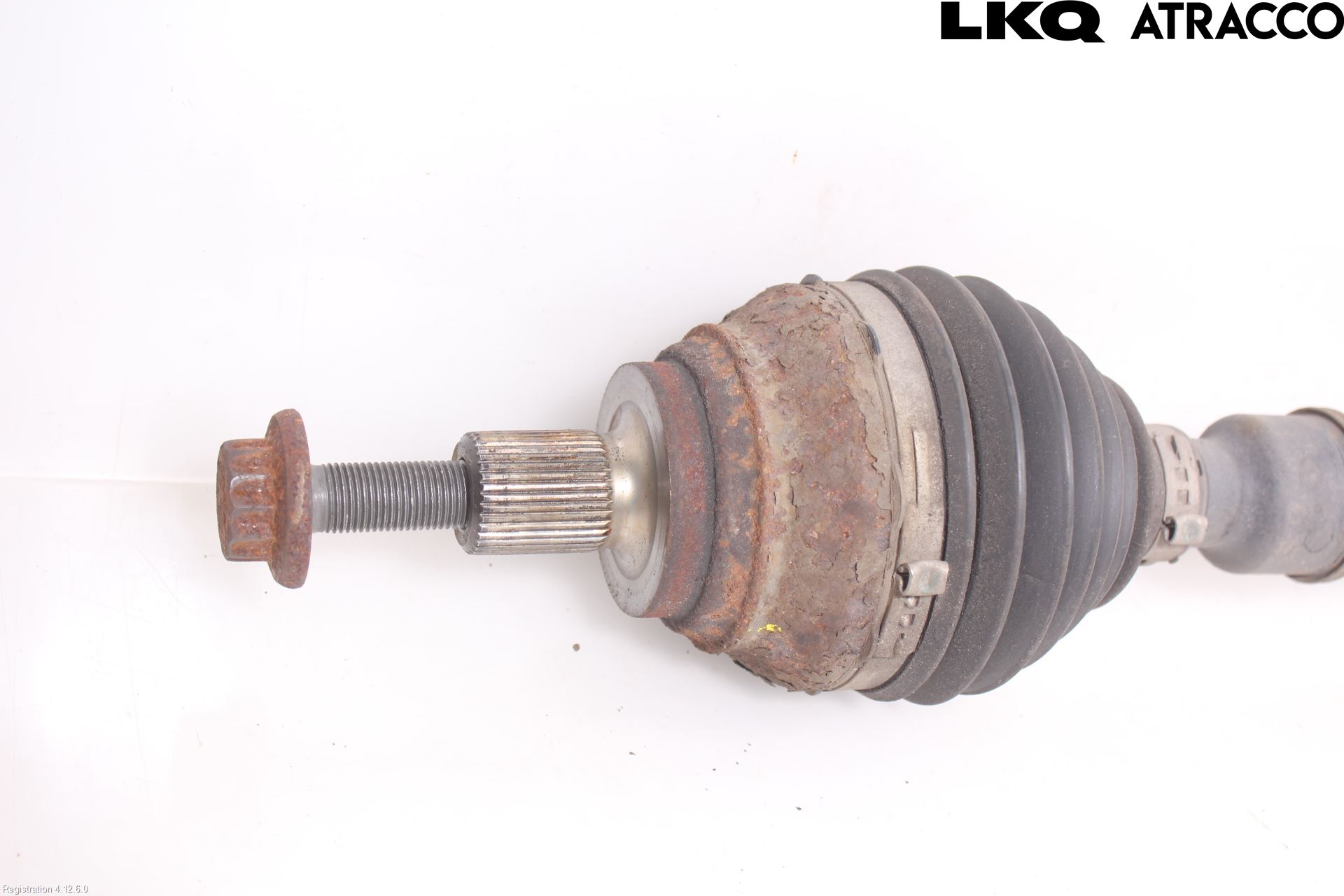 Volkswagen VW TOURAN 16- Drivaxel Fram Höger