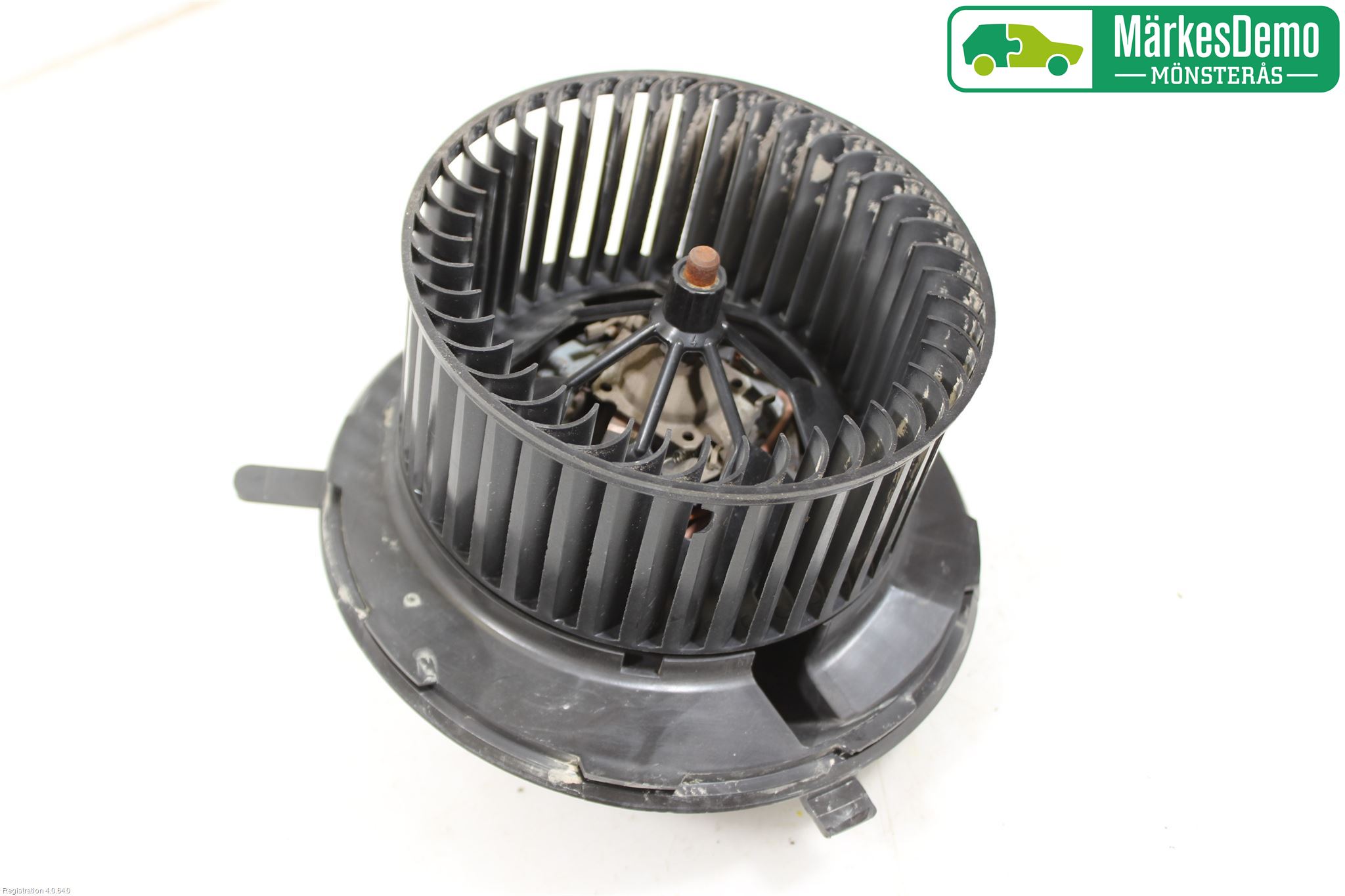 Volkswagen VW CADDY 11-15 Värmefläkt