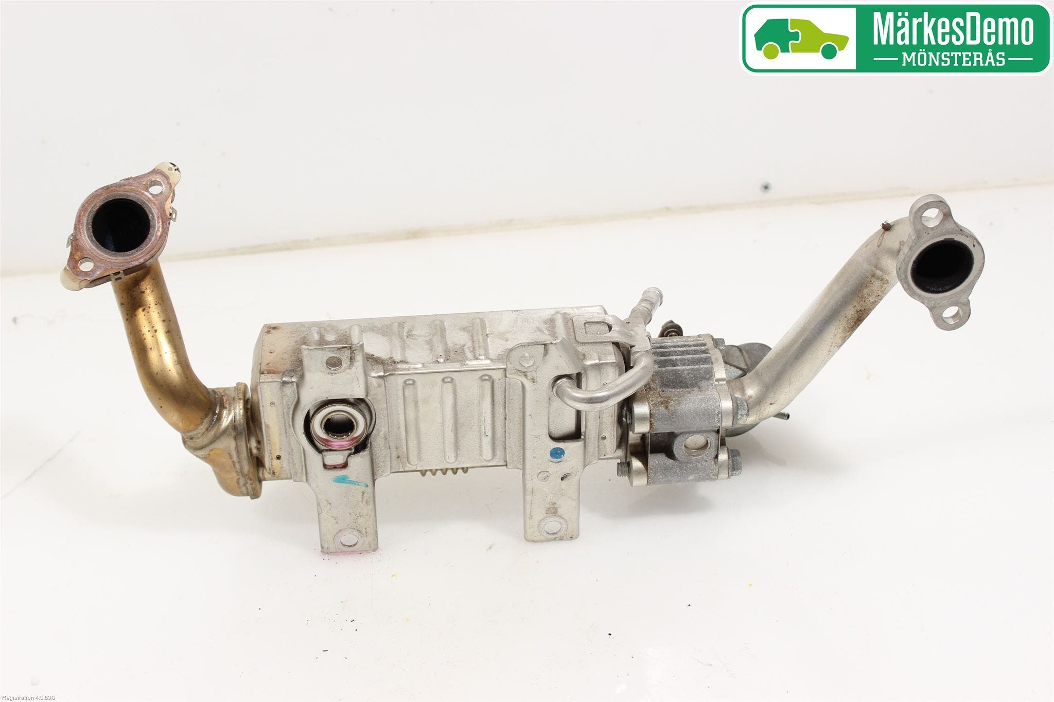 Toyota AVENSIS 09-15 Avgaskylare