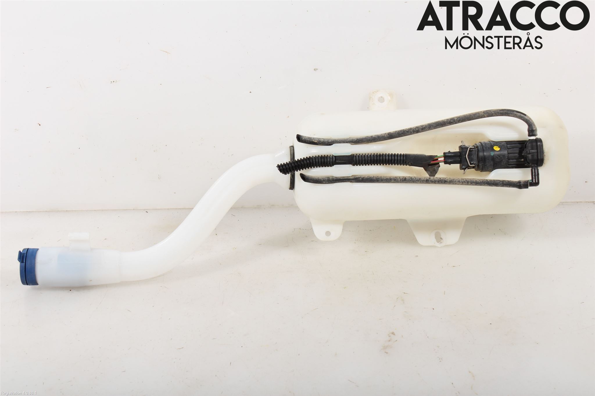 Fiat TIPO/CROSS 16- Spolartank Vindruta-Strål