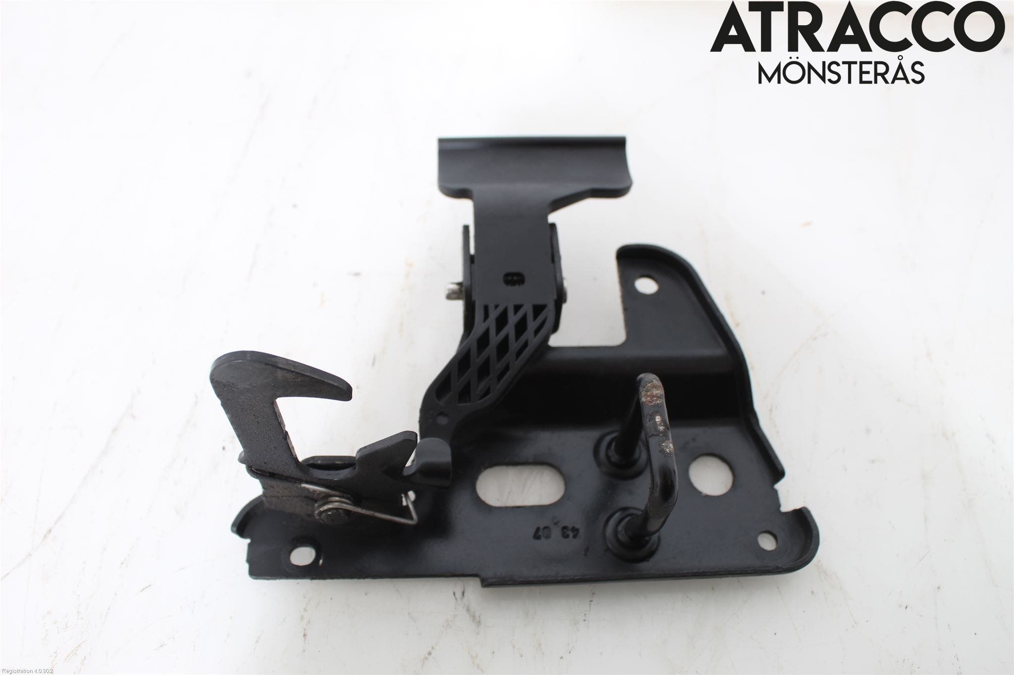 Audi ALLROAD 06-11 Huvlås