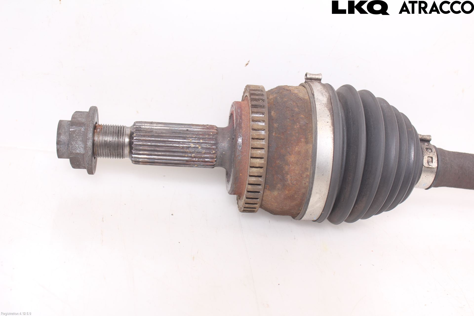 Kia CEED 12-18 Drivaxel Fram Vänster