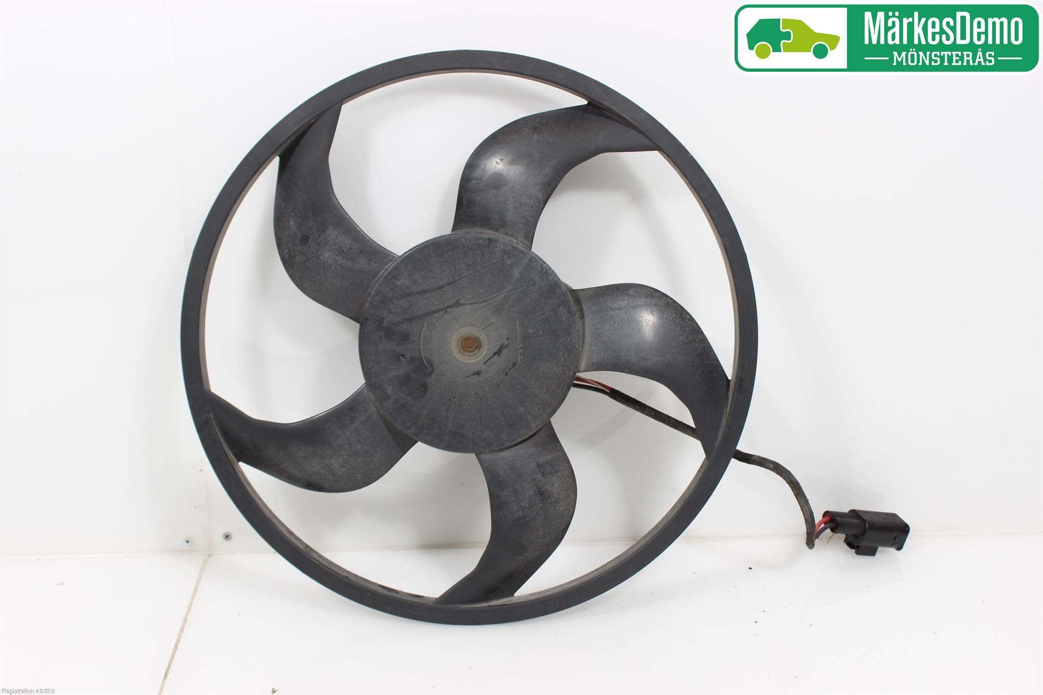 BMW 5 E60/61 Sed/Tou 02-10 Kylfläkt El