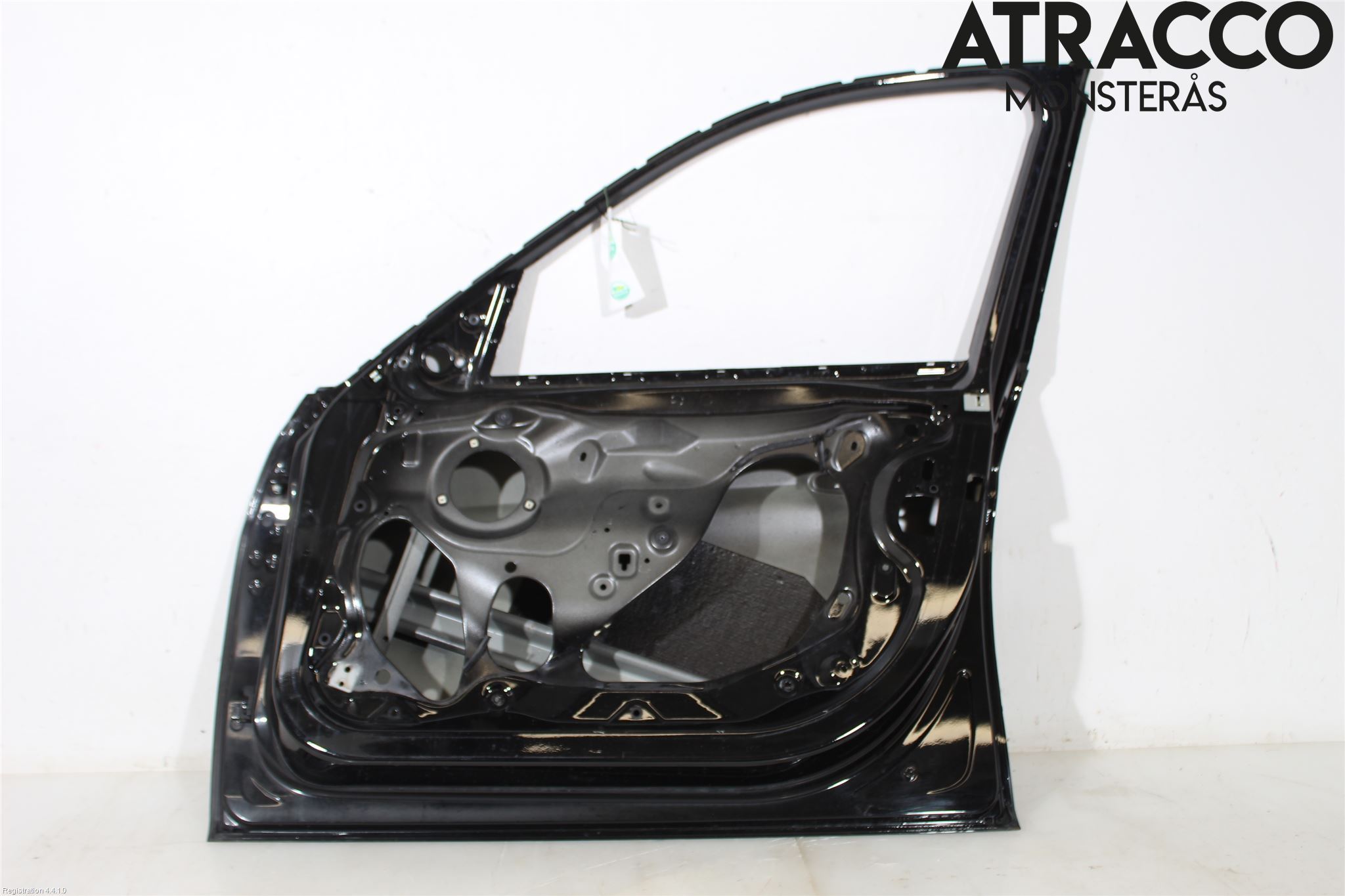BMW 3 F30/F31/F80 12-19 Dörr Fram Höger
