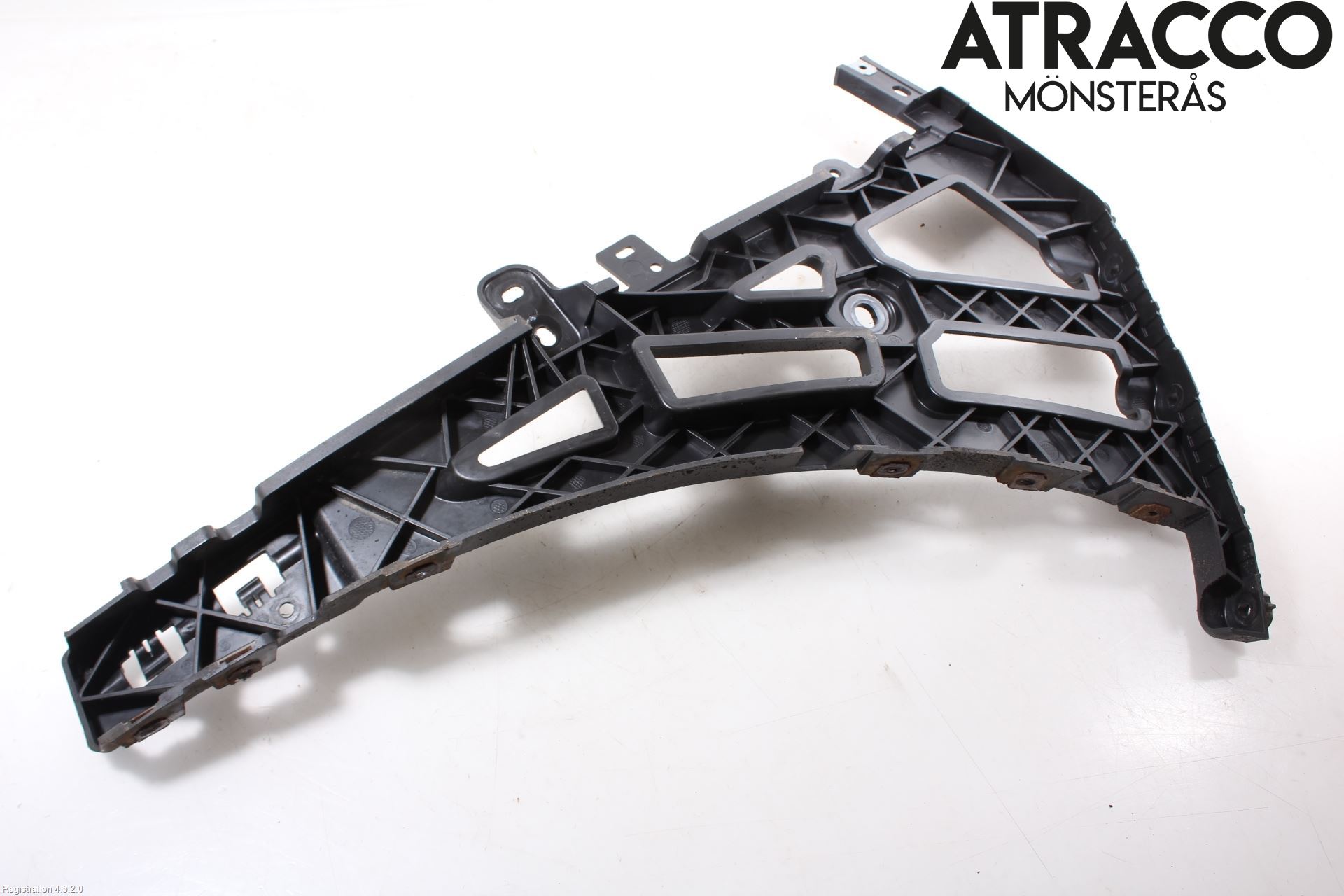 Jaguar F-PACE Stötfångarfäste Bak Hö