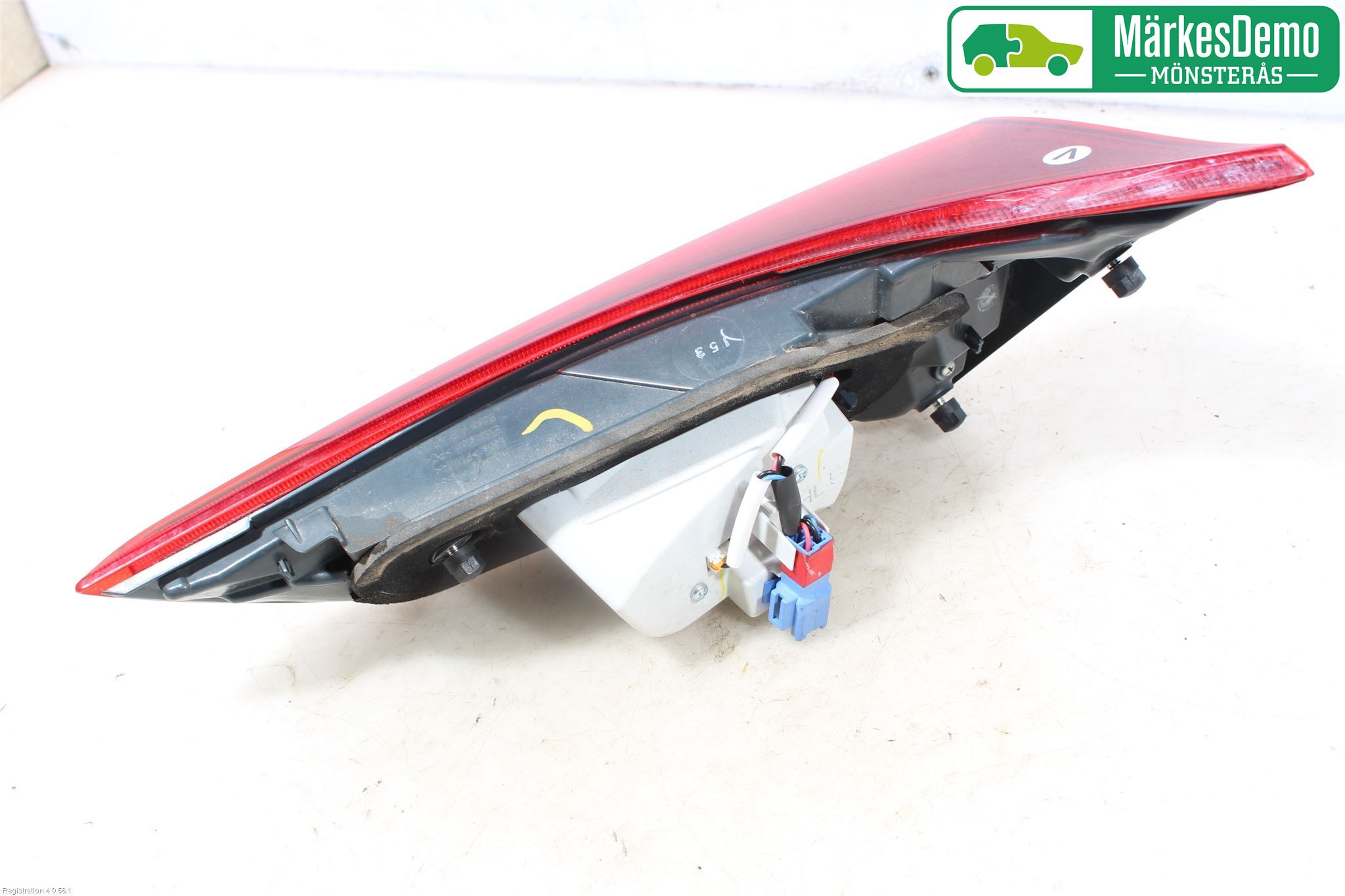 Toyota AURIS 13-19 Bakljus Lucka Vä