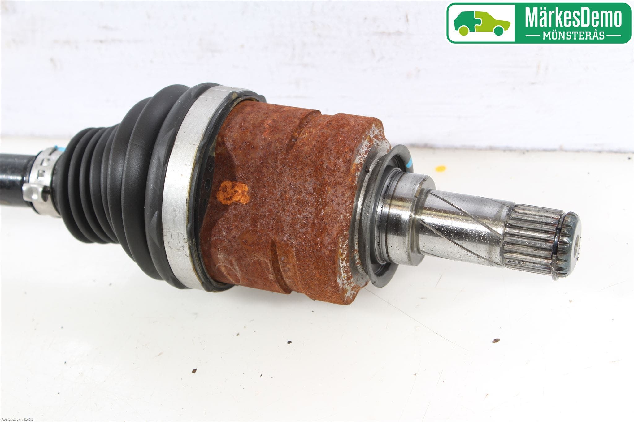 Opel CORSA E 15-19 Drivaxel Fram Höger