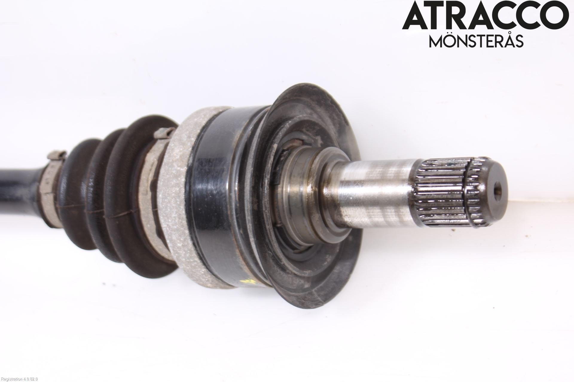 BMW 1 F20/F21 11-19 Drivaxel Bak Höger