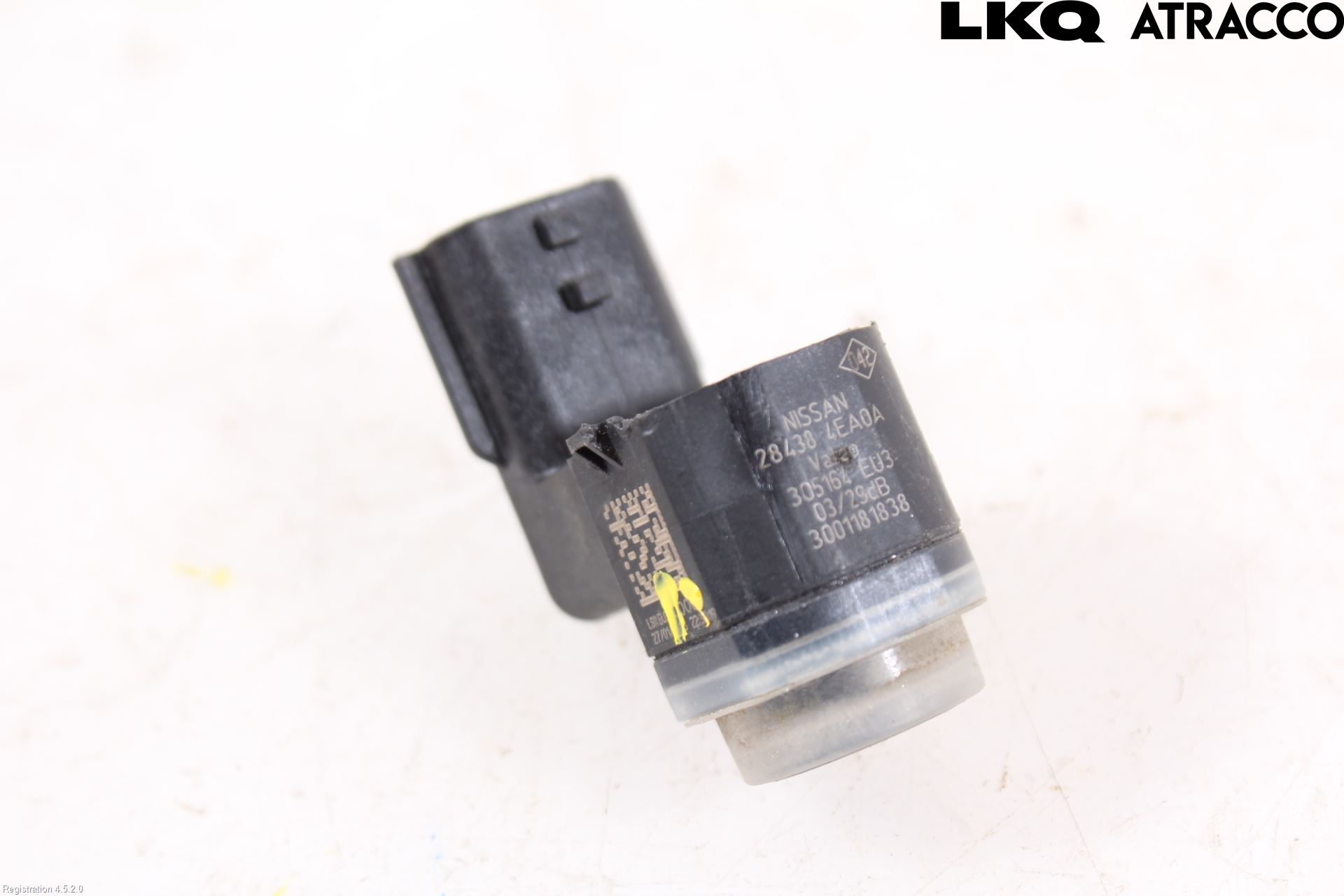 Nissan QASHQAI 14-17 Parkeringshjälp Frontsensor