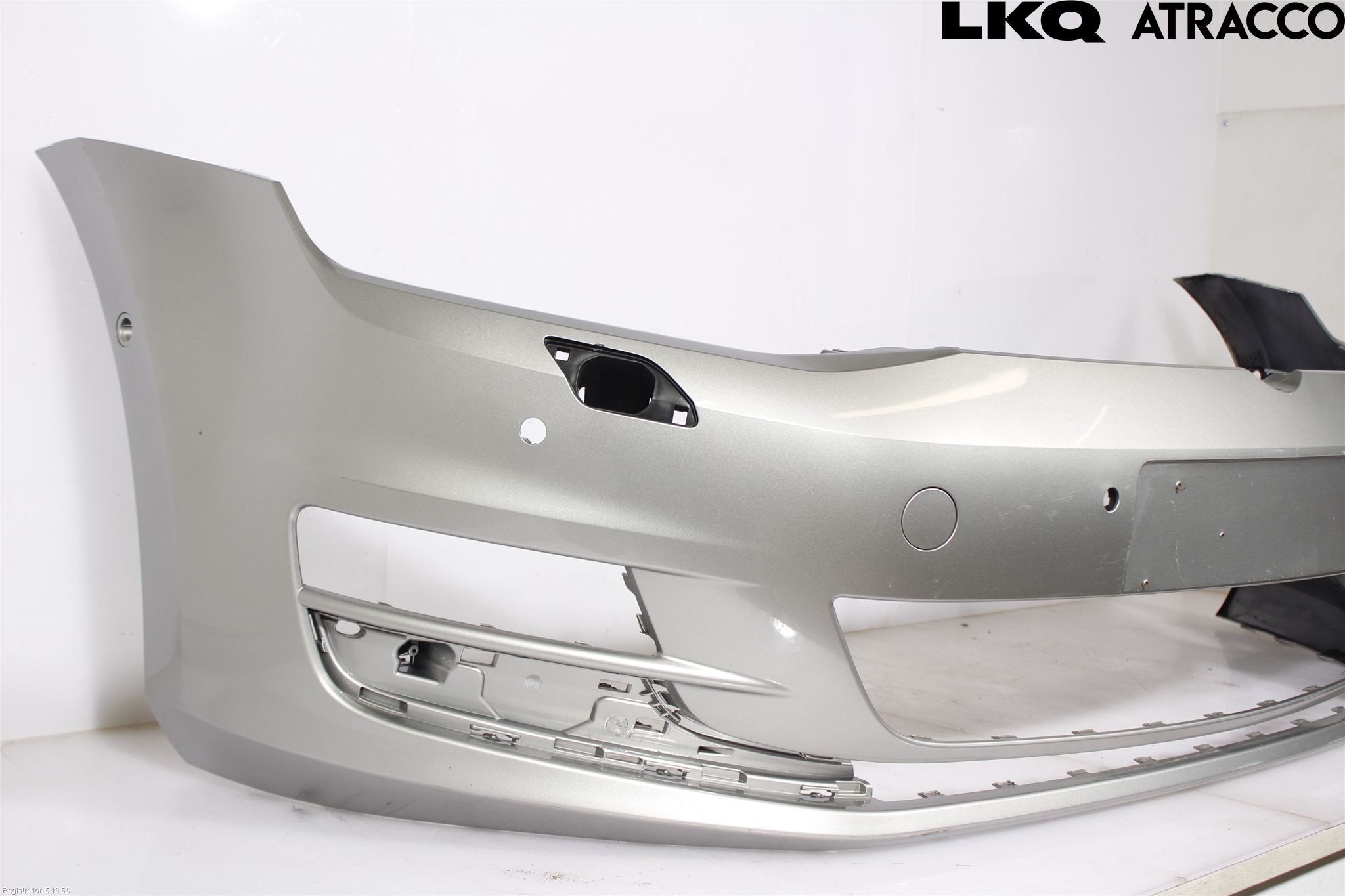 Volkswagen VW GOLF / E-GOLF VII 13-20 Stötfångarbeklädnad Fram