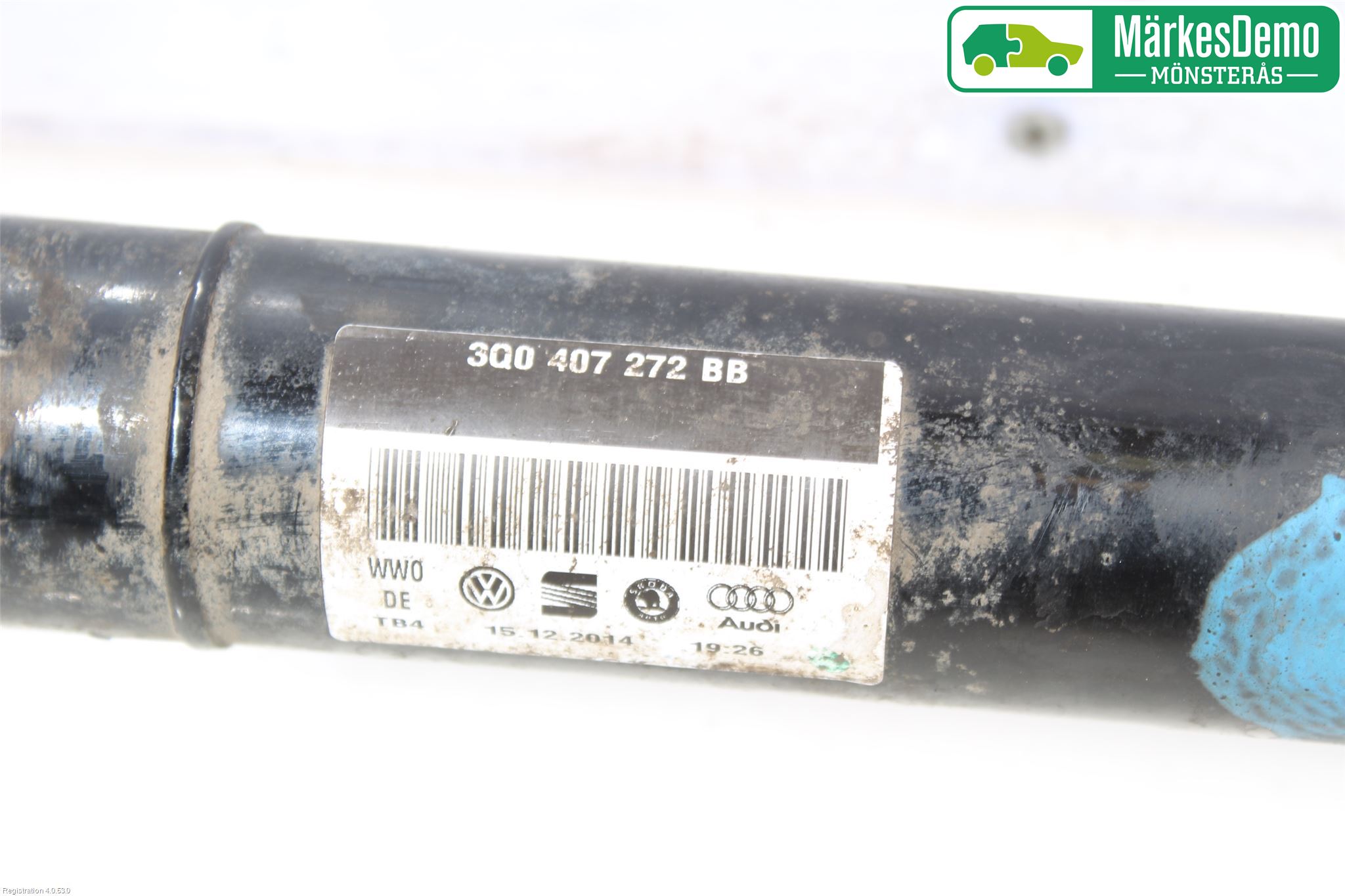 Volkswagen VW PASSAT 15-19 Drivaxel Fram Höger