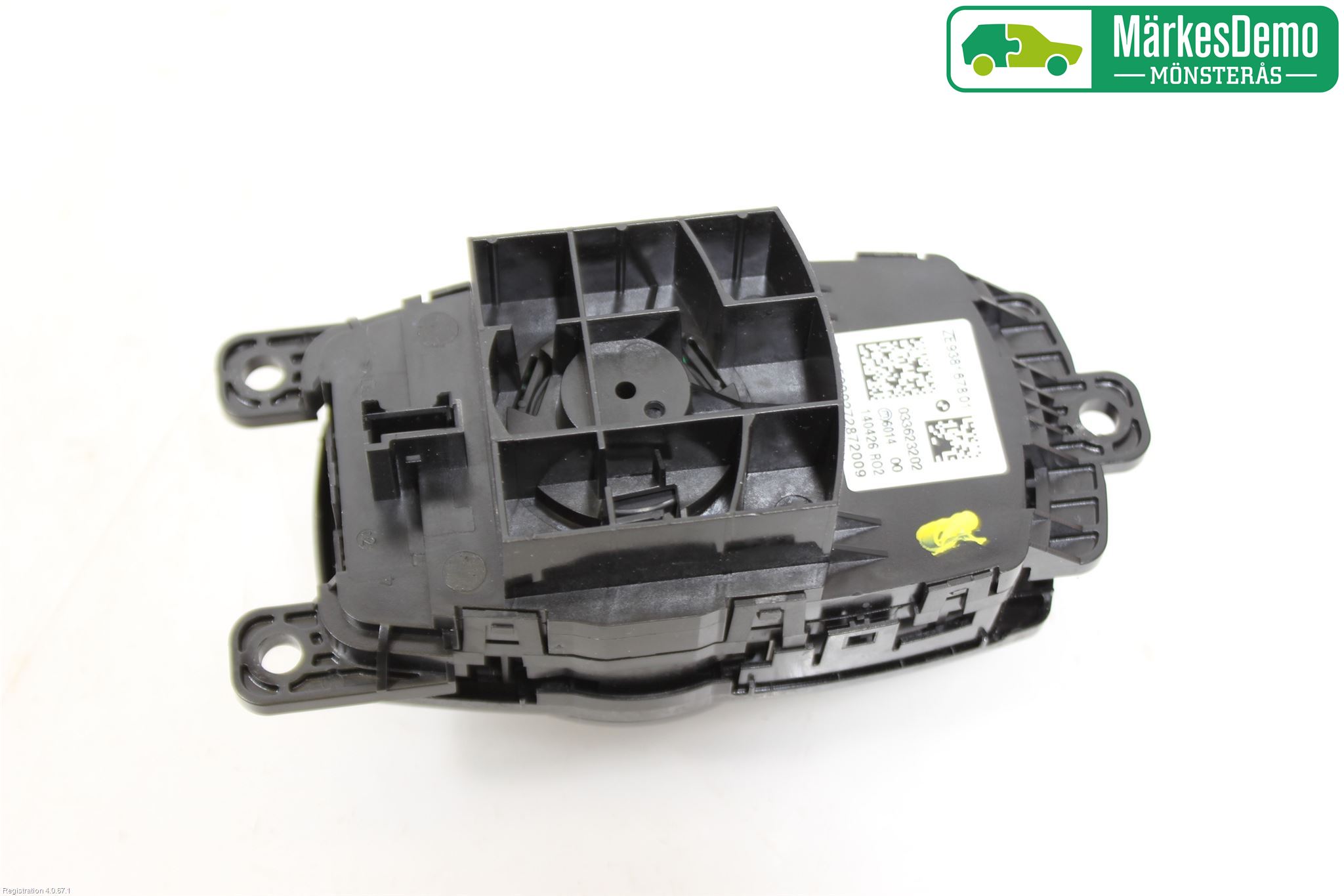 BMW 3 F30/F31/F80 12-19 Strömställare Färddator