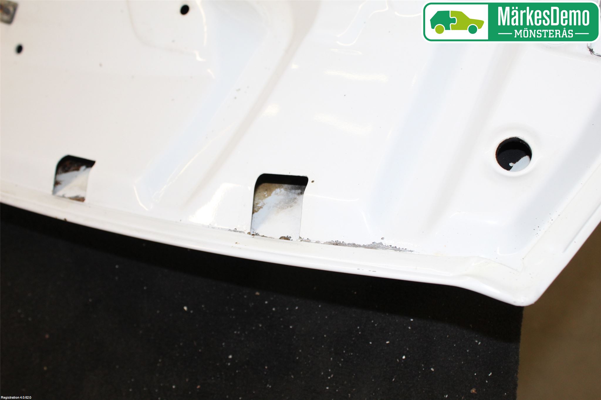 Opel VIVARO 01-14 Huv Fram