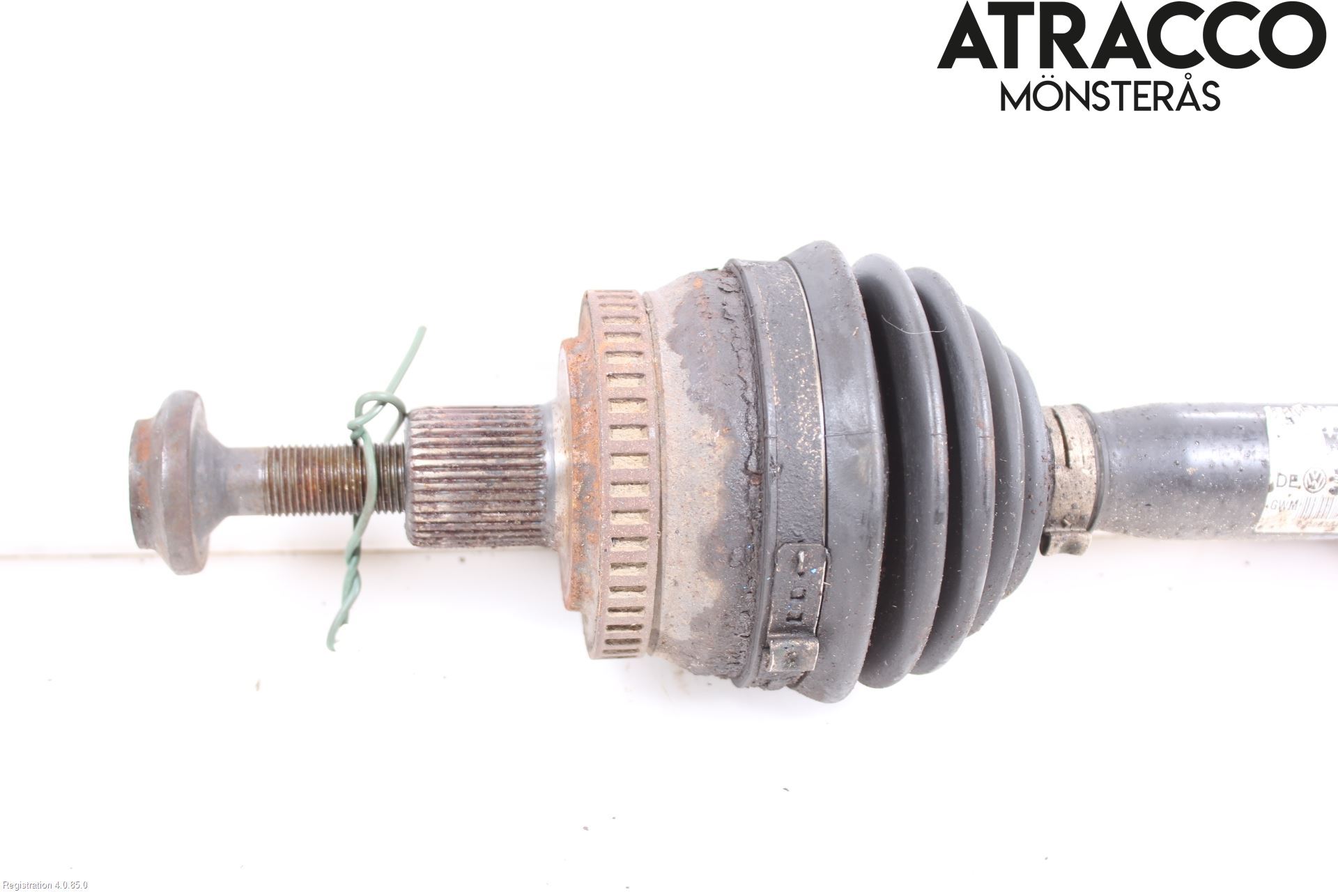 Audi A4/S4 05-07 Drivaxel Fram Höger