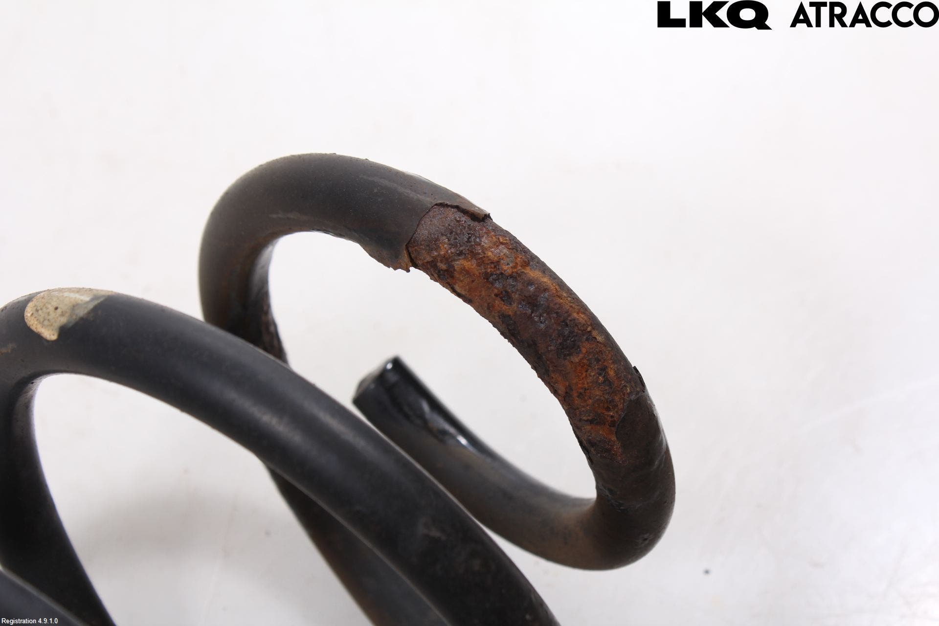 Toyota AVENSIS 09-15 Fjäder Bak