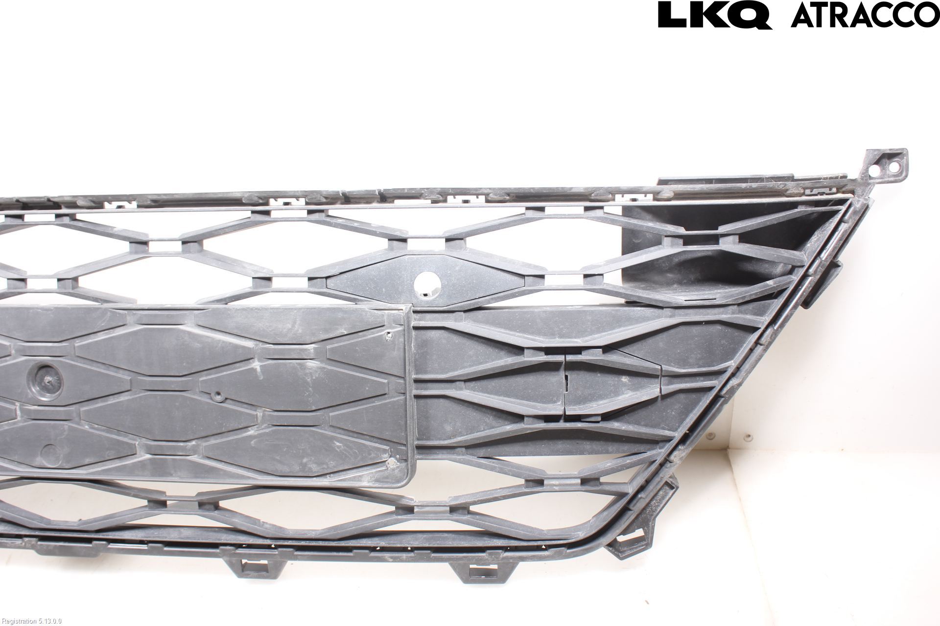 Seat ATECA 16->> Grilldel Mitt