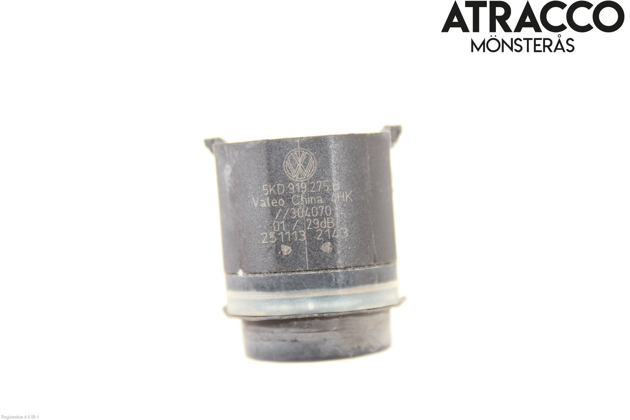 Volkswagen VW PASSAT 11-14 Parkeringshjälp Frontsensor