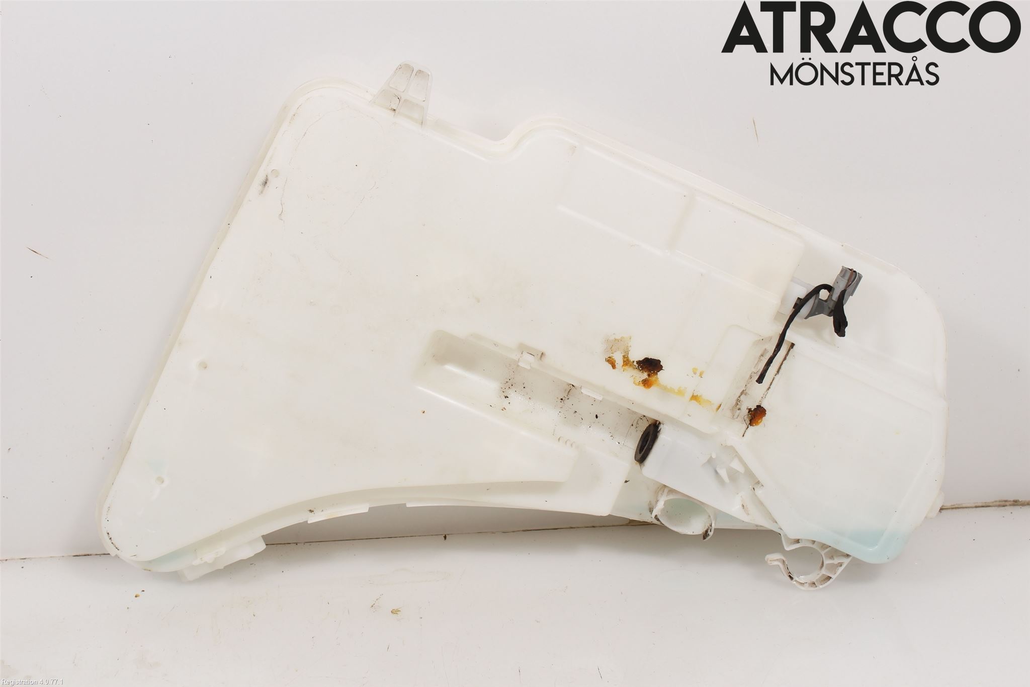 BMW 5 F10/F11/F18 09-17 Spolartank Vindruta-Strål