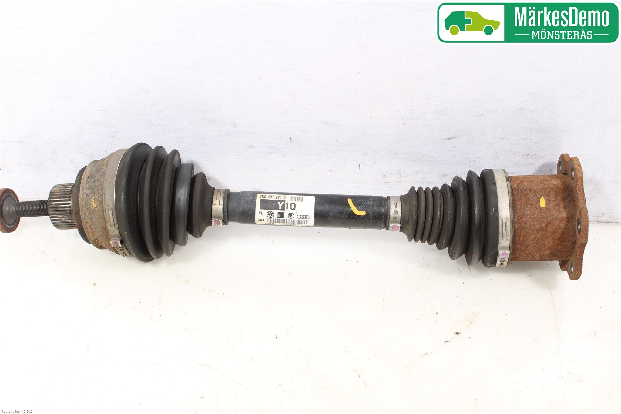 Audi A4/S4 08-11 Drivaxel Fram Vänster