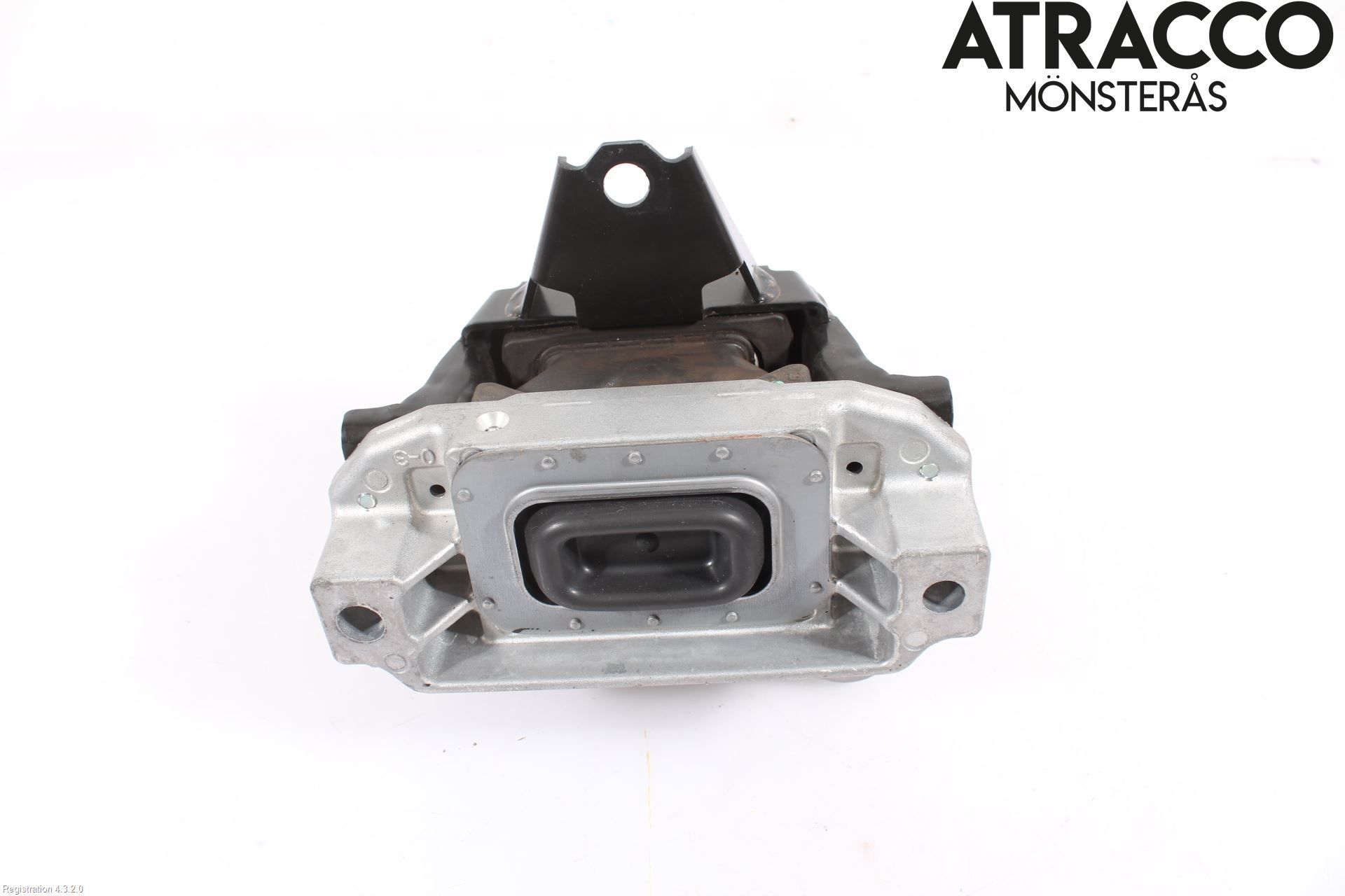 Mitsubishi ECLIPS CROSS Motorkudde