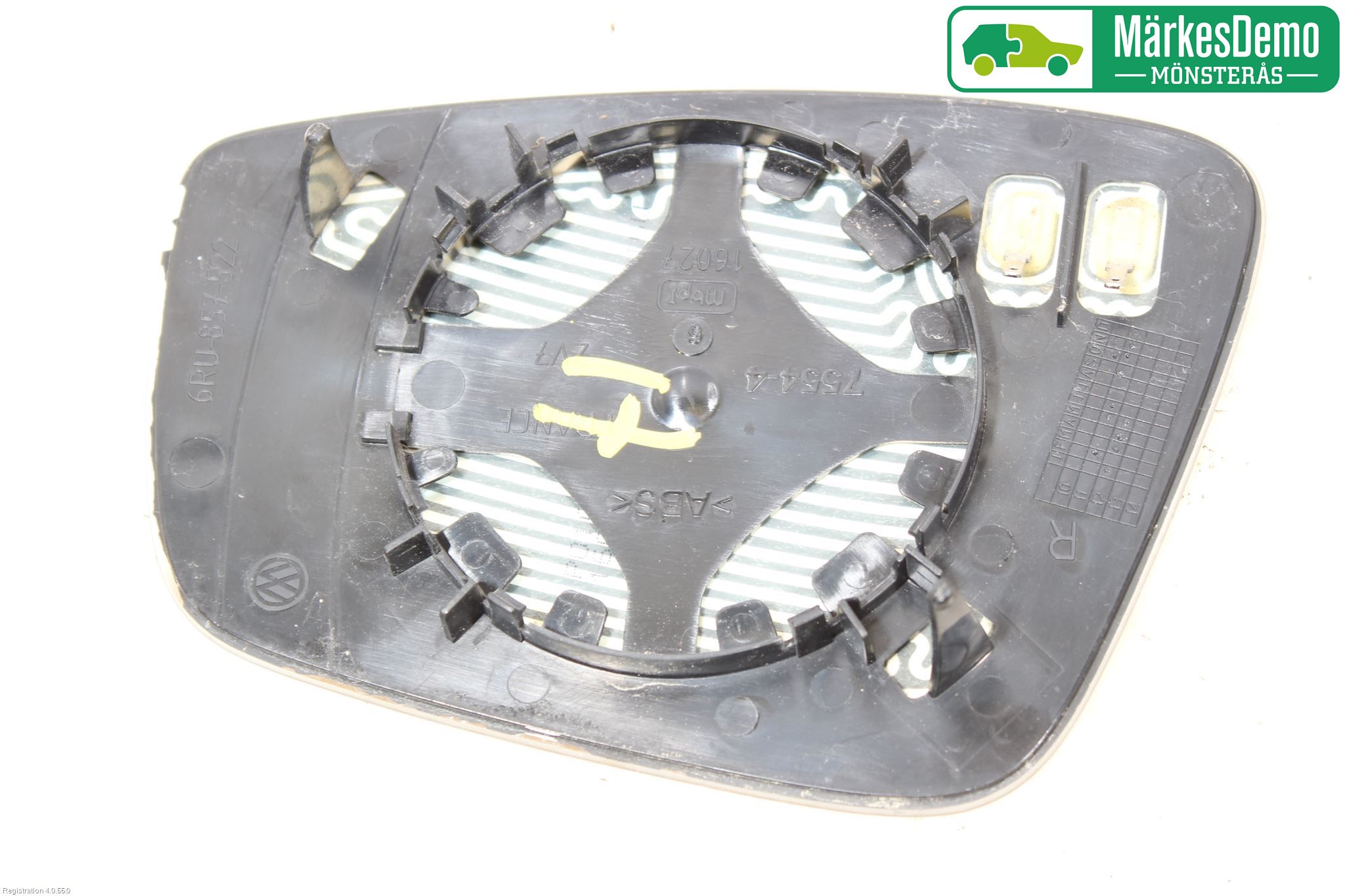 Volkswagen VW UP! / E-UP! Spegelglas Hö