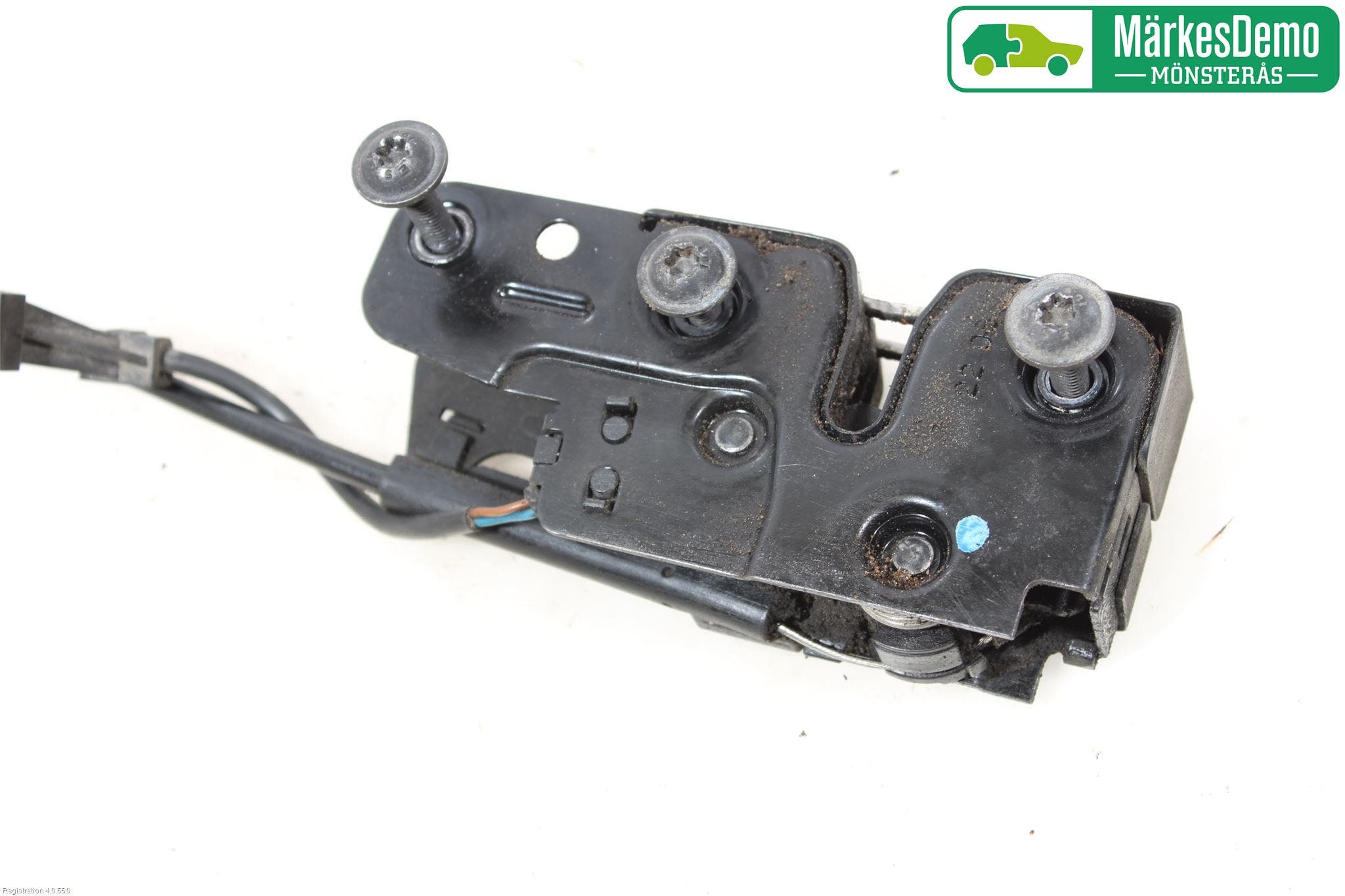 Audi A4/S4 08-11 Huvlås